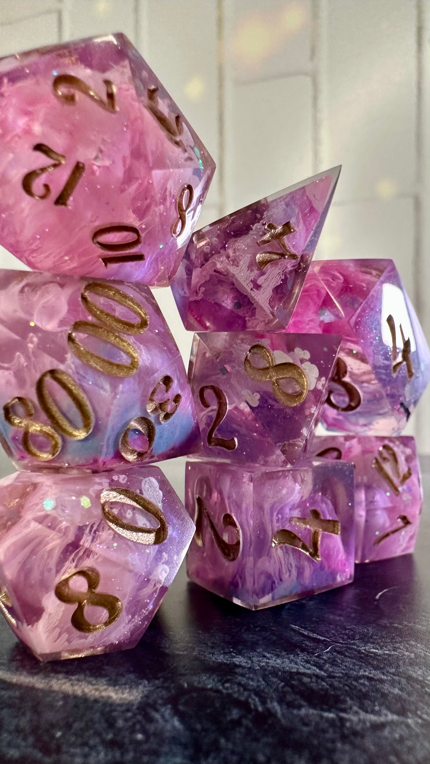 Galinda’s Arrival at Shiz- 8 piece polyhedral dice set (Large)