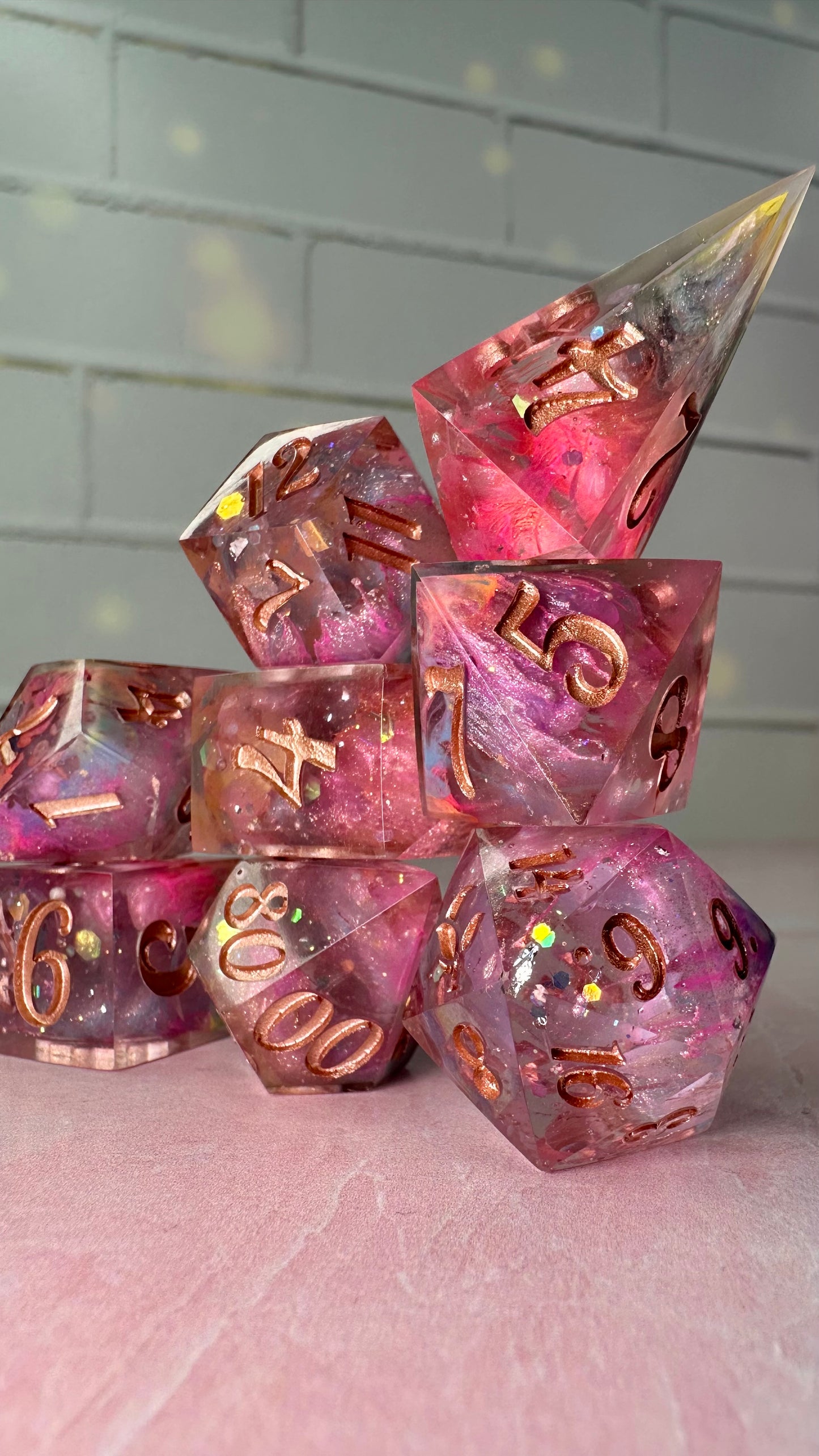 The Queen of Cups-8 piece polyhedral dice set (Large)