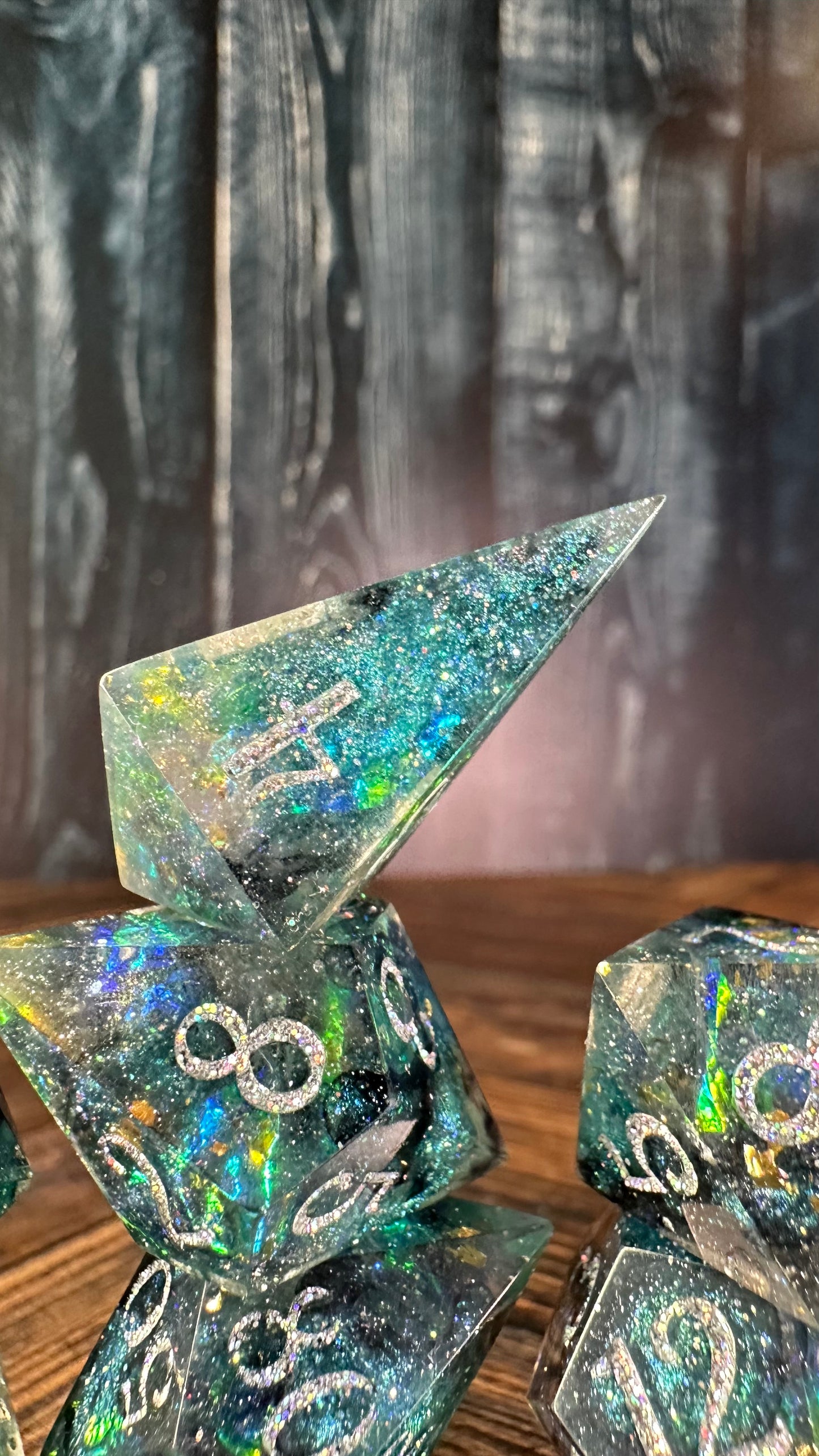 Morpheus 8 piece polyhedral dice set