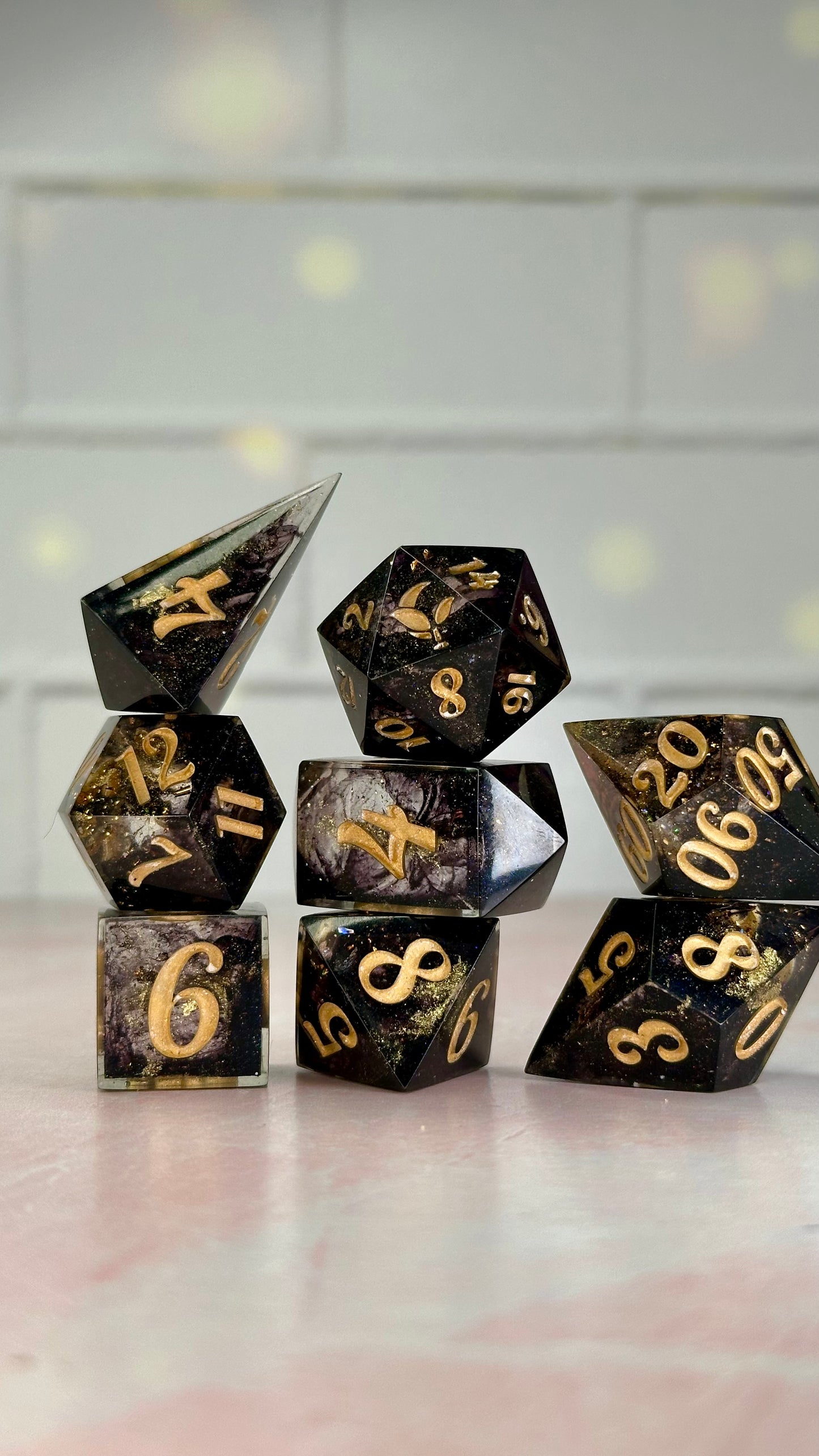 The Dark King-8 piece polyhedral dice set (Large)
