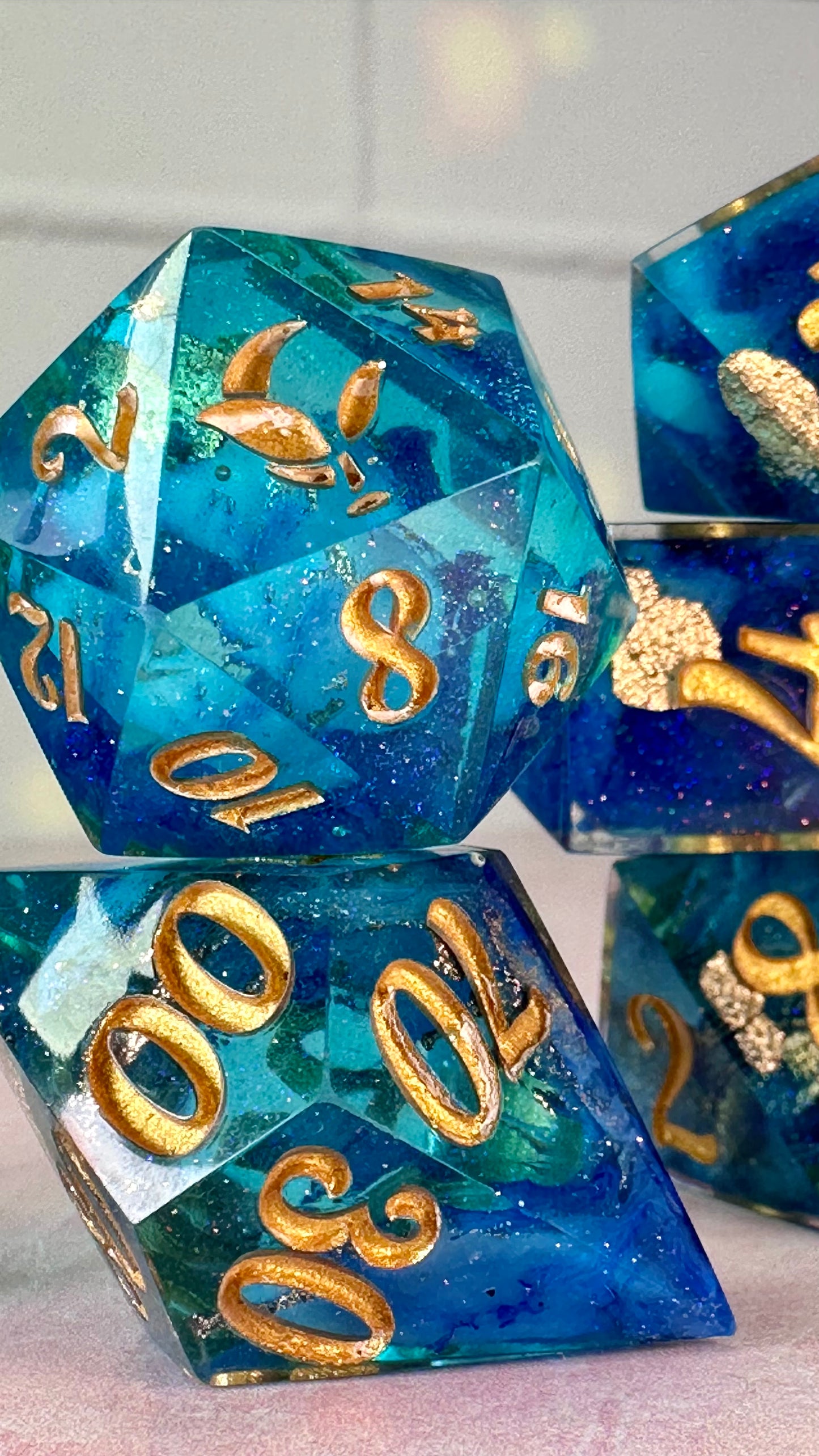 The Doctor-8 piece polyhedral dice set (Large)