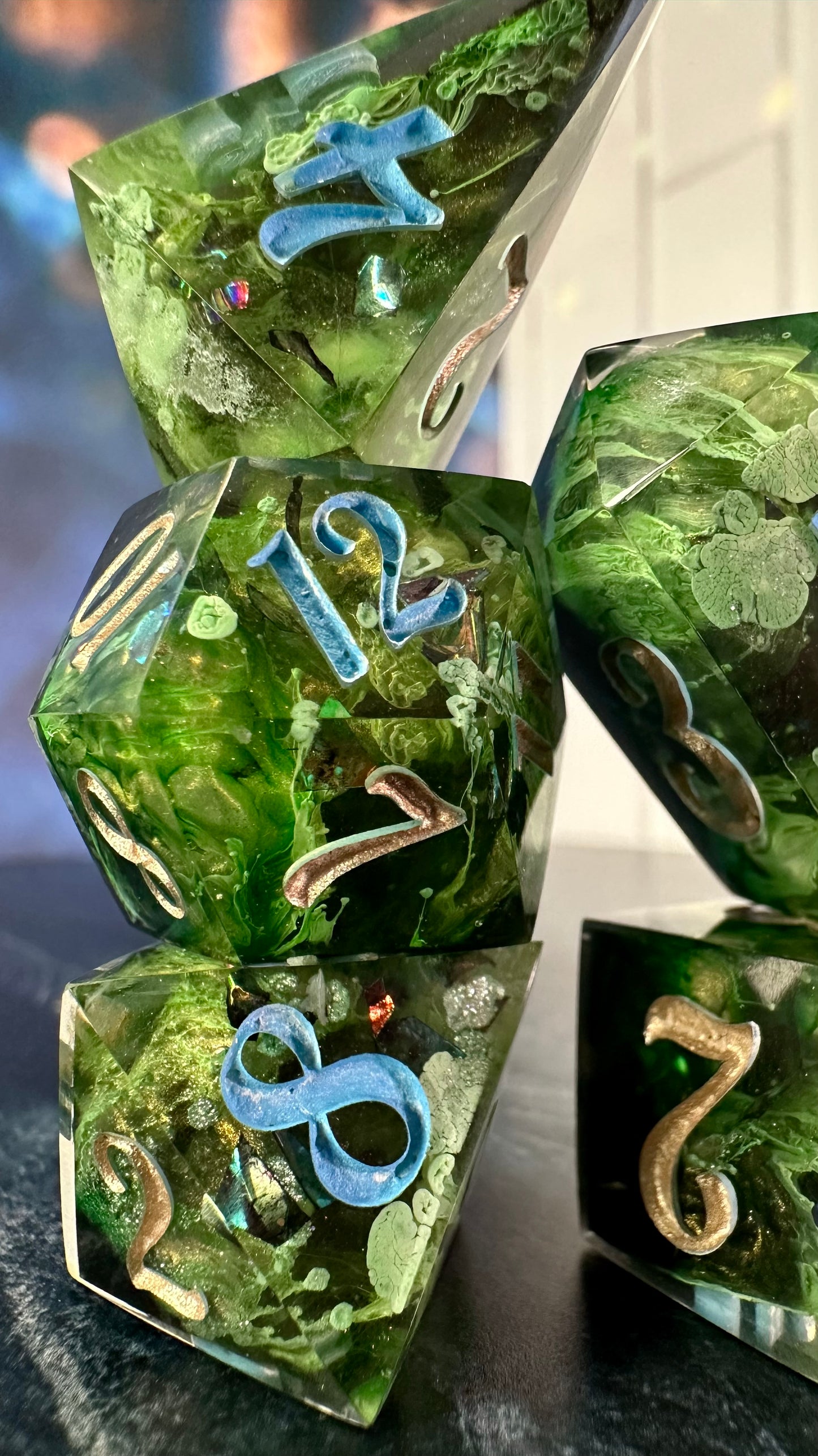 The Wizard and I-8 piece polyhedral dice set (Large) Pobody's Nerfect