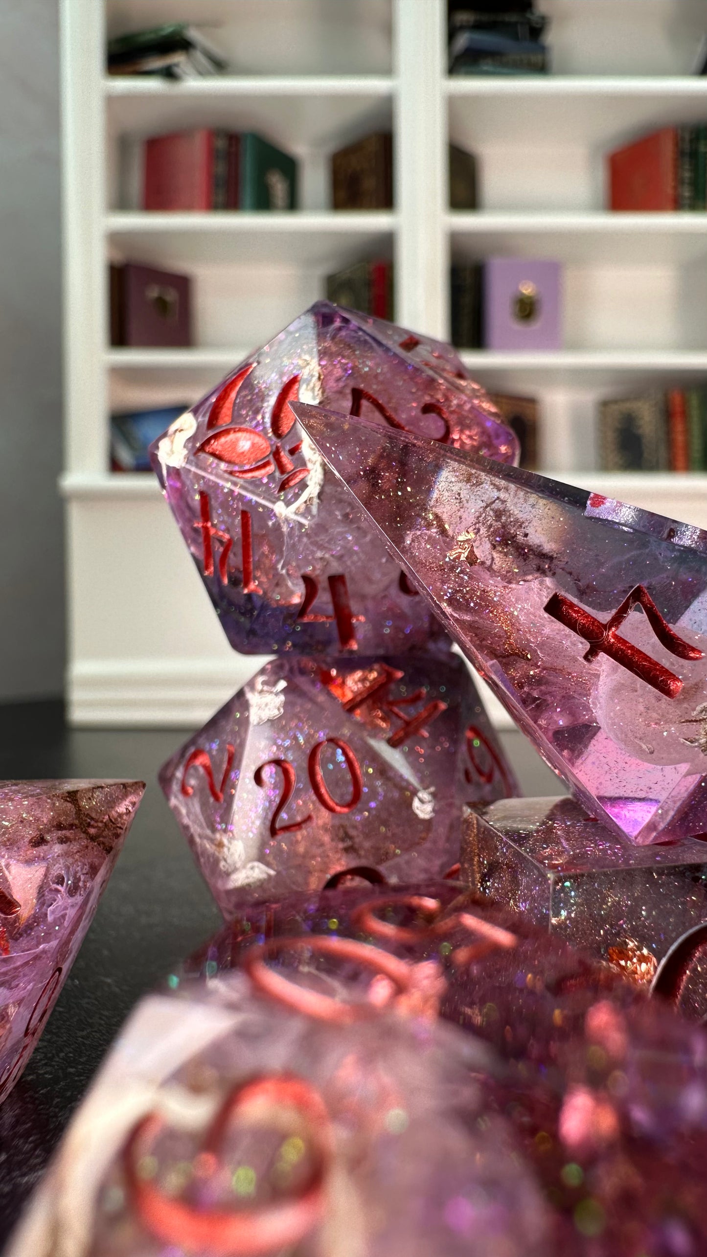 Cassian- 8 piece polyhedral dice set