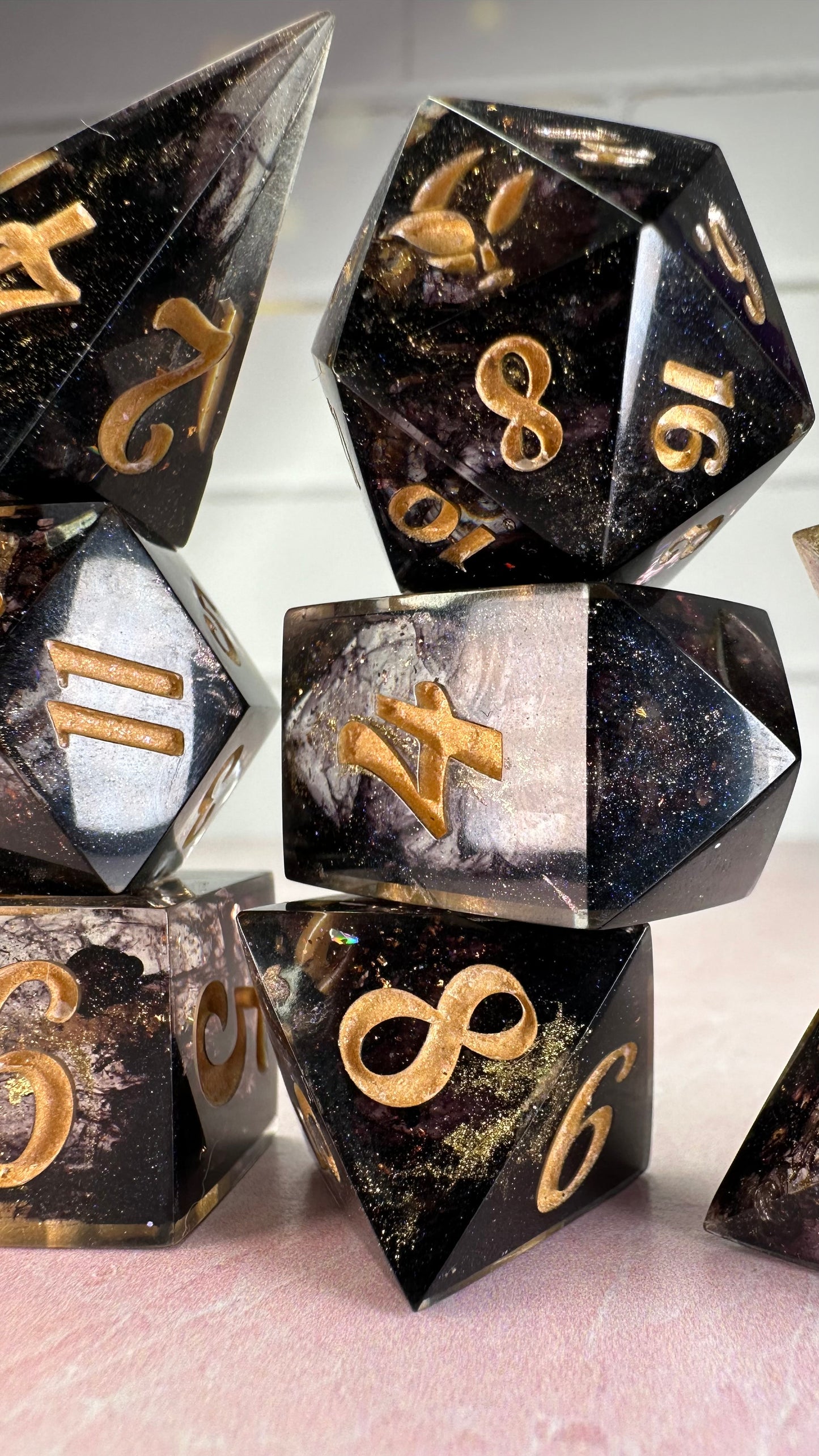 The Dark King-8 piece polyhedral dice set (Large)