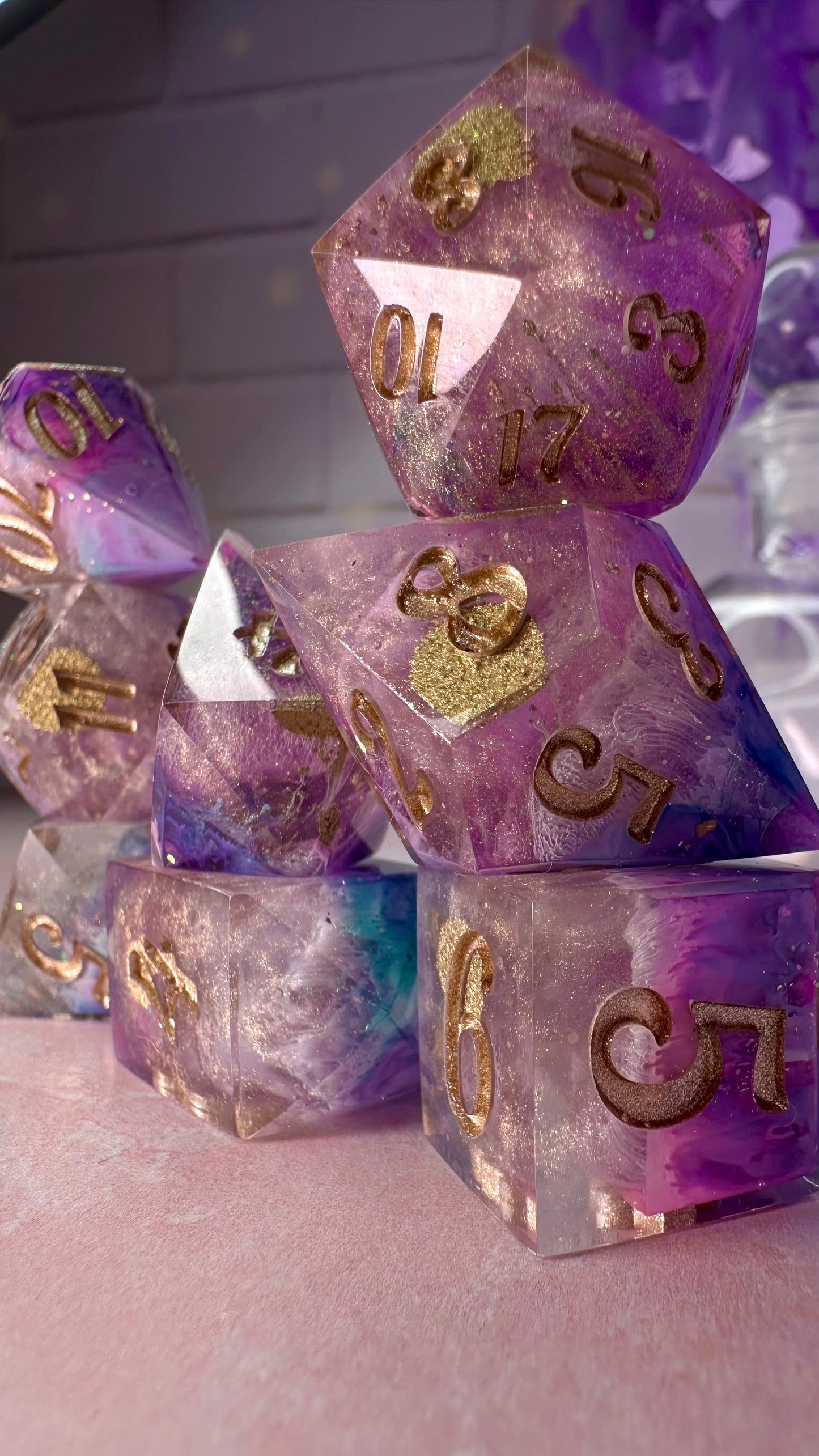 "I am your Venus" 8 piece polyhedral dice set (Large) (Beta) Pobody's Nerfect