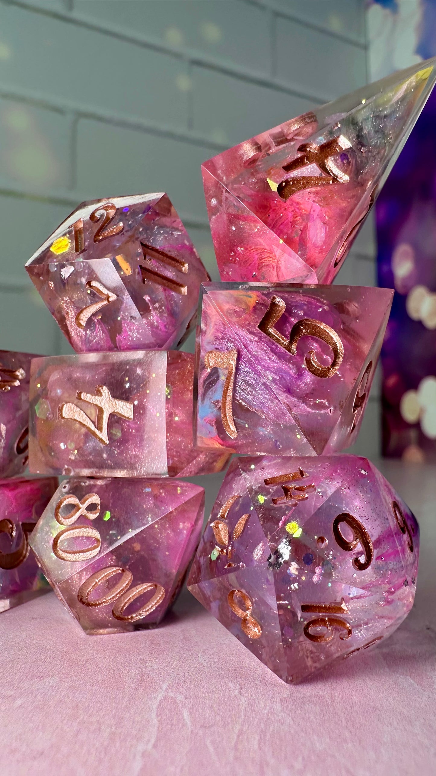 The Queen of Cups-8 piece polyhedral dice set (Large)