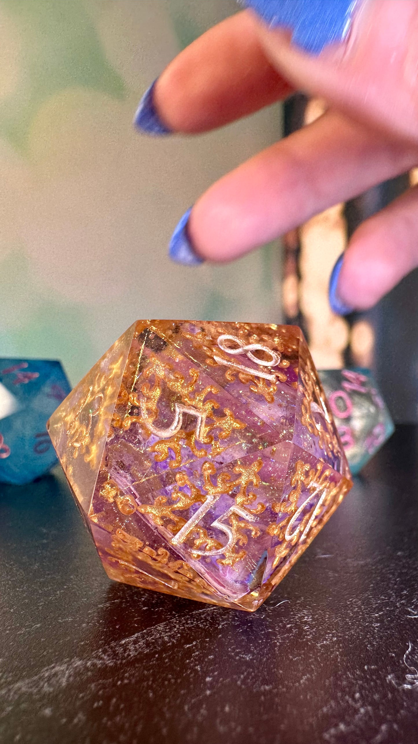 Art Scraps- 40 MM Logo d20 Chonk