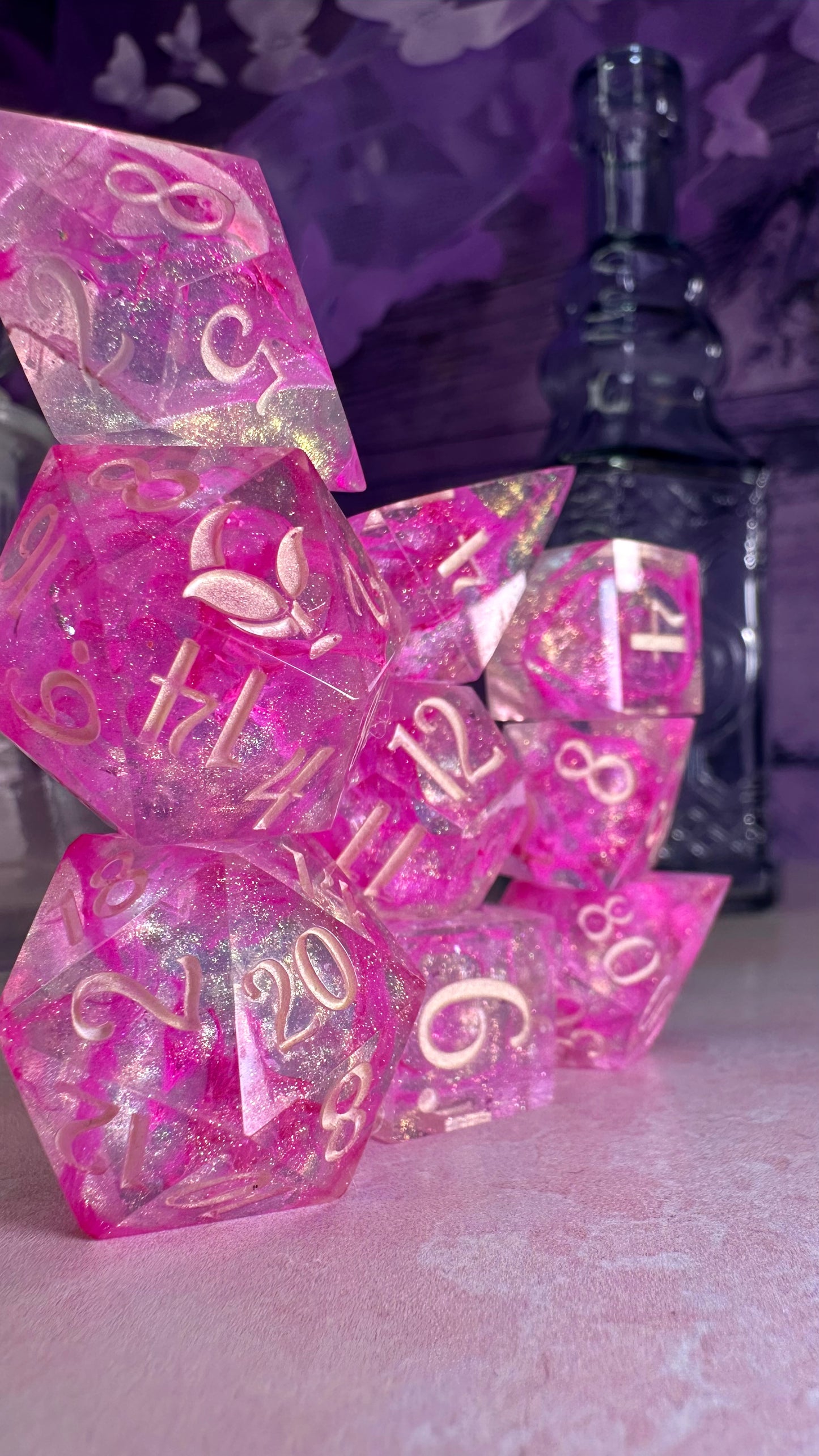 Season One Penelope Featherington- 8 piece polyhedral dice set