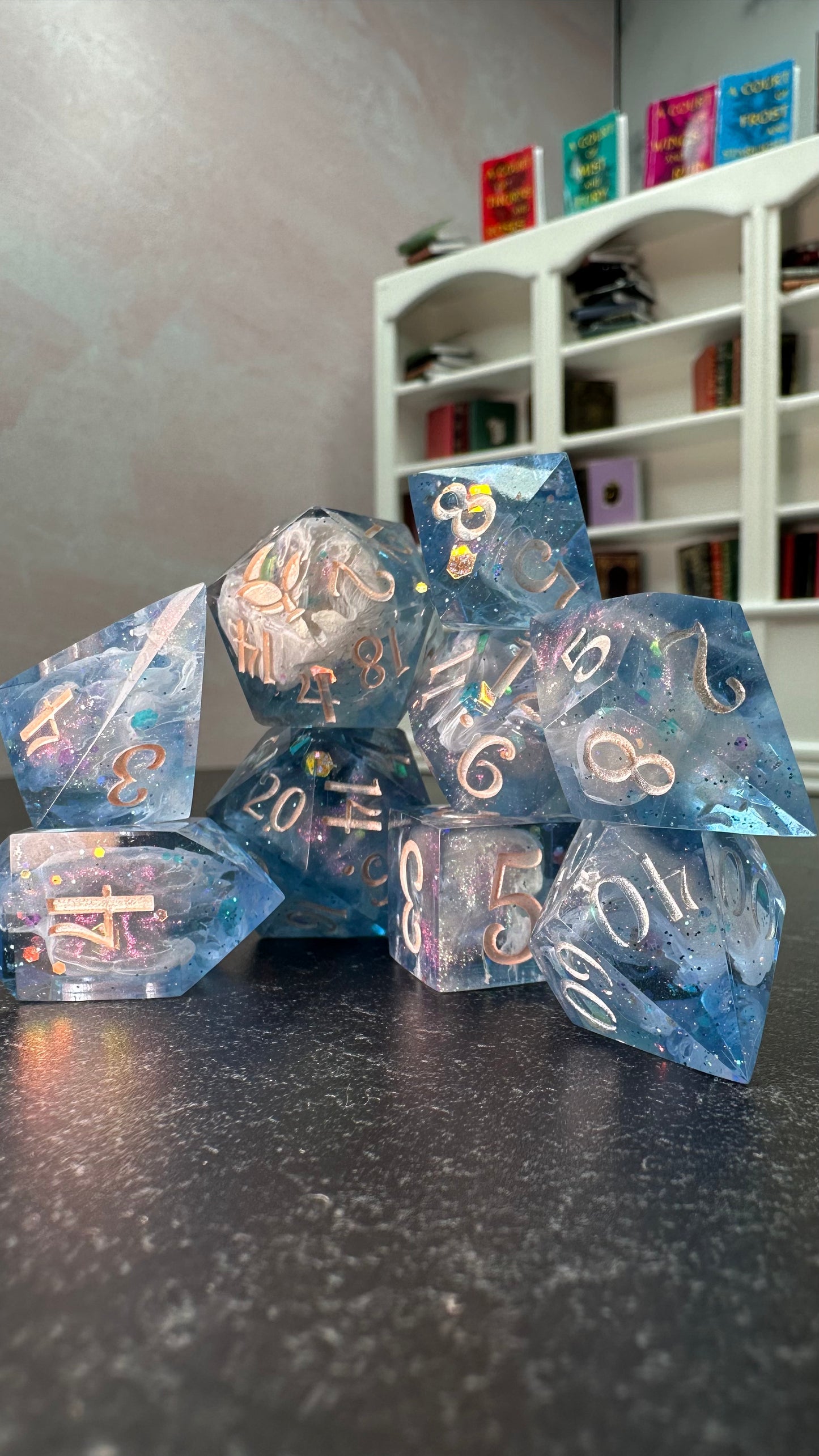 Gwyn- 8 piece polyhedral dice set
