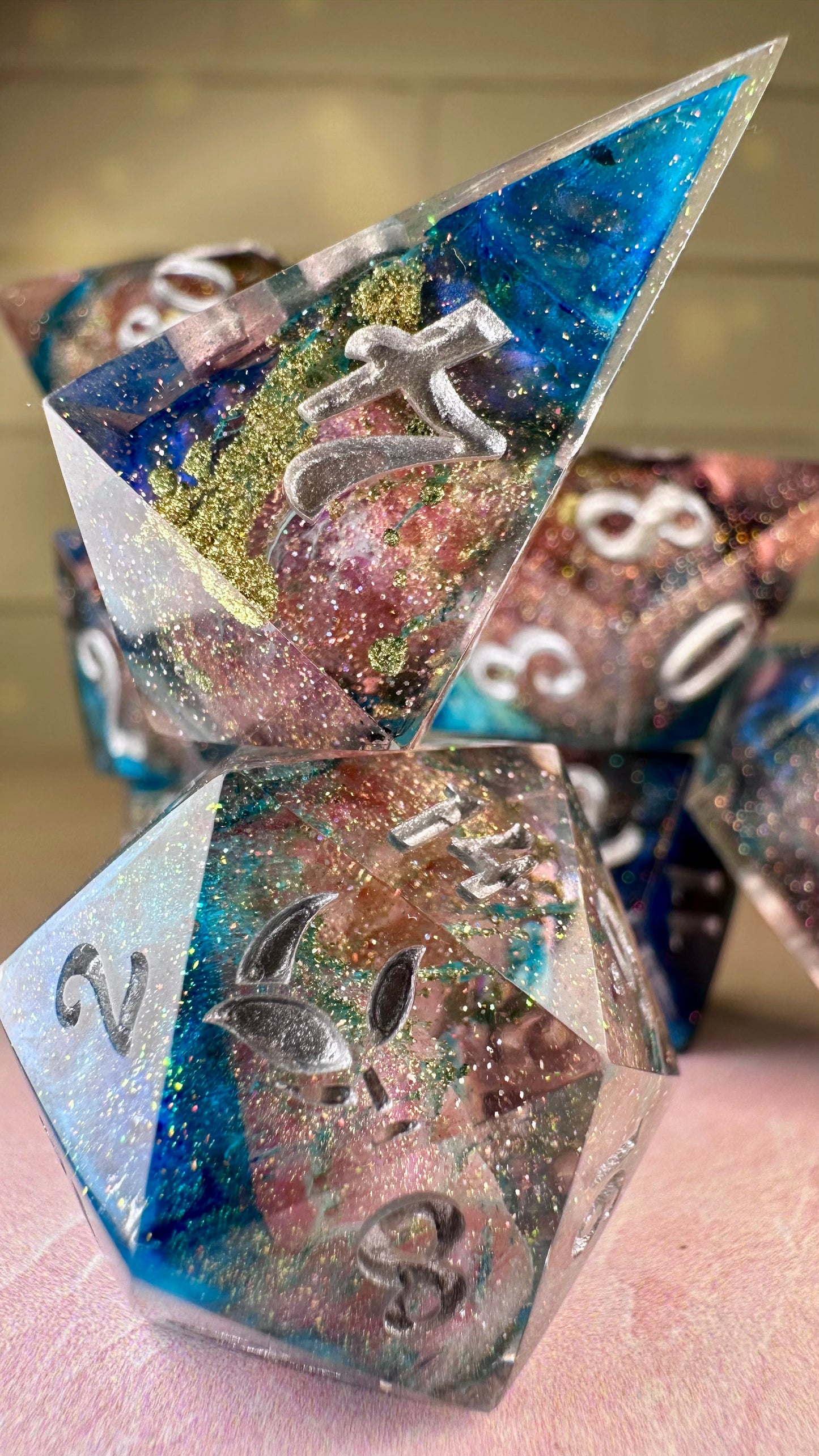 Duality- 8 piece polyhedral dice set (Large)