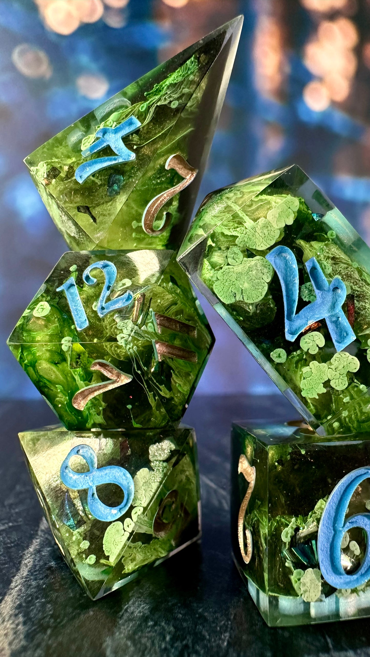The Wizard and I-8 piece polyhedral dice set (Large) Pobody's Nerfect
