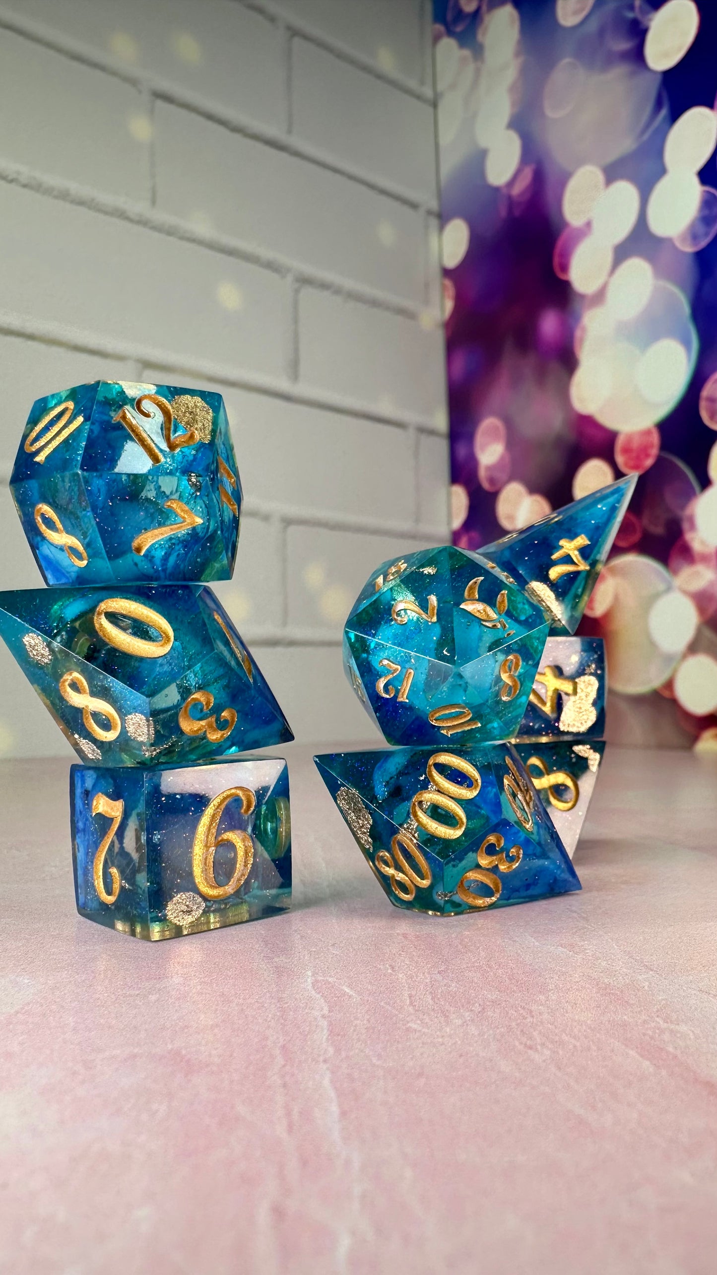 The Doctor-8 piece polyhedral dice set (Large)