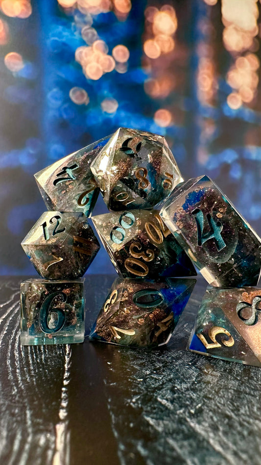 Fiyero Tiglaar, Winkie Country- 8 piece polyhedral dice set (Large)