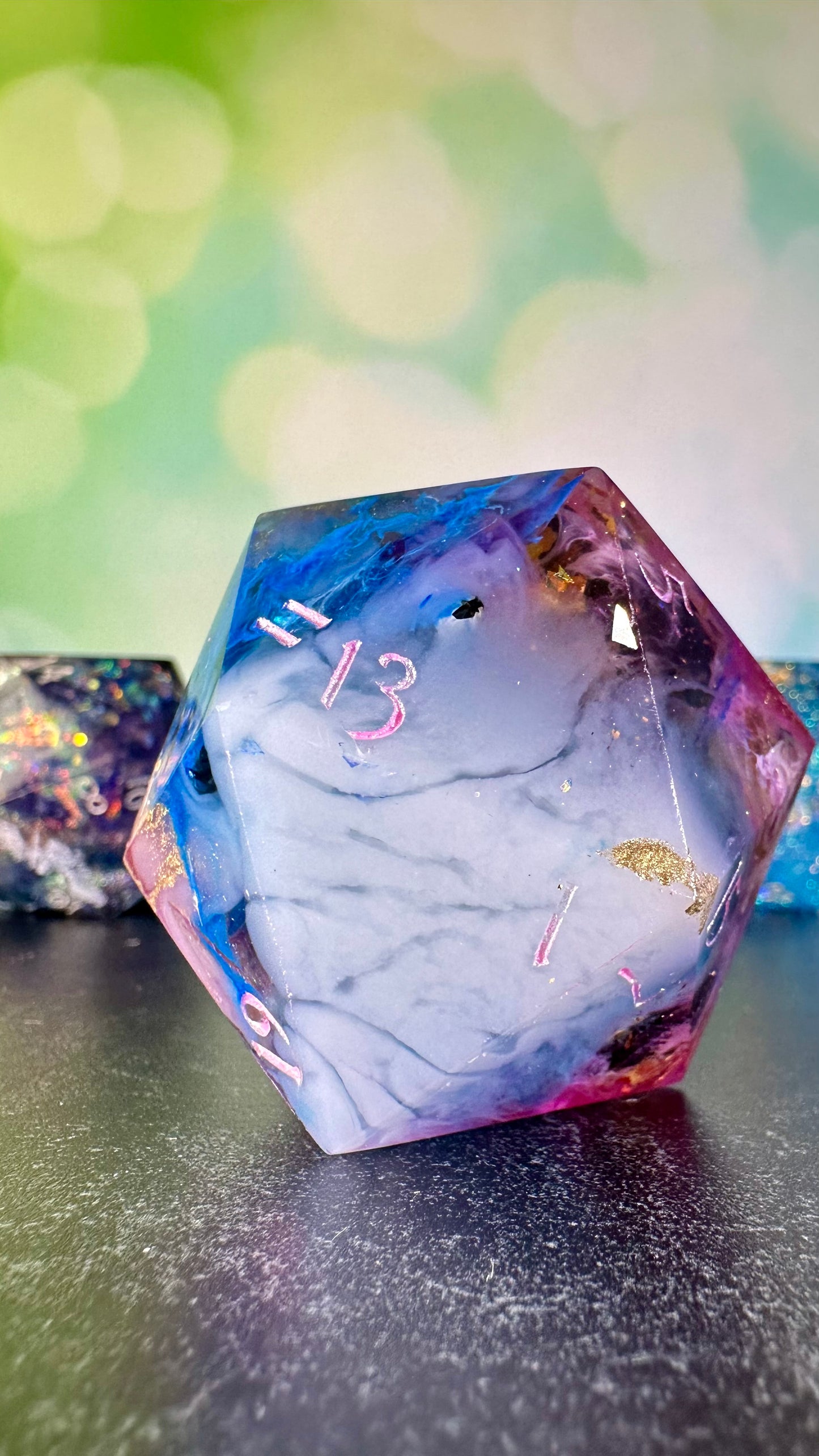 She's My Mate 60 MM Logo d20 Paperweight Chonk (Beta) Pobody's Nerfect