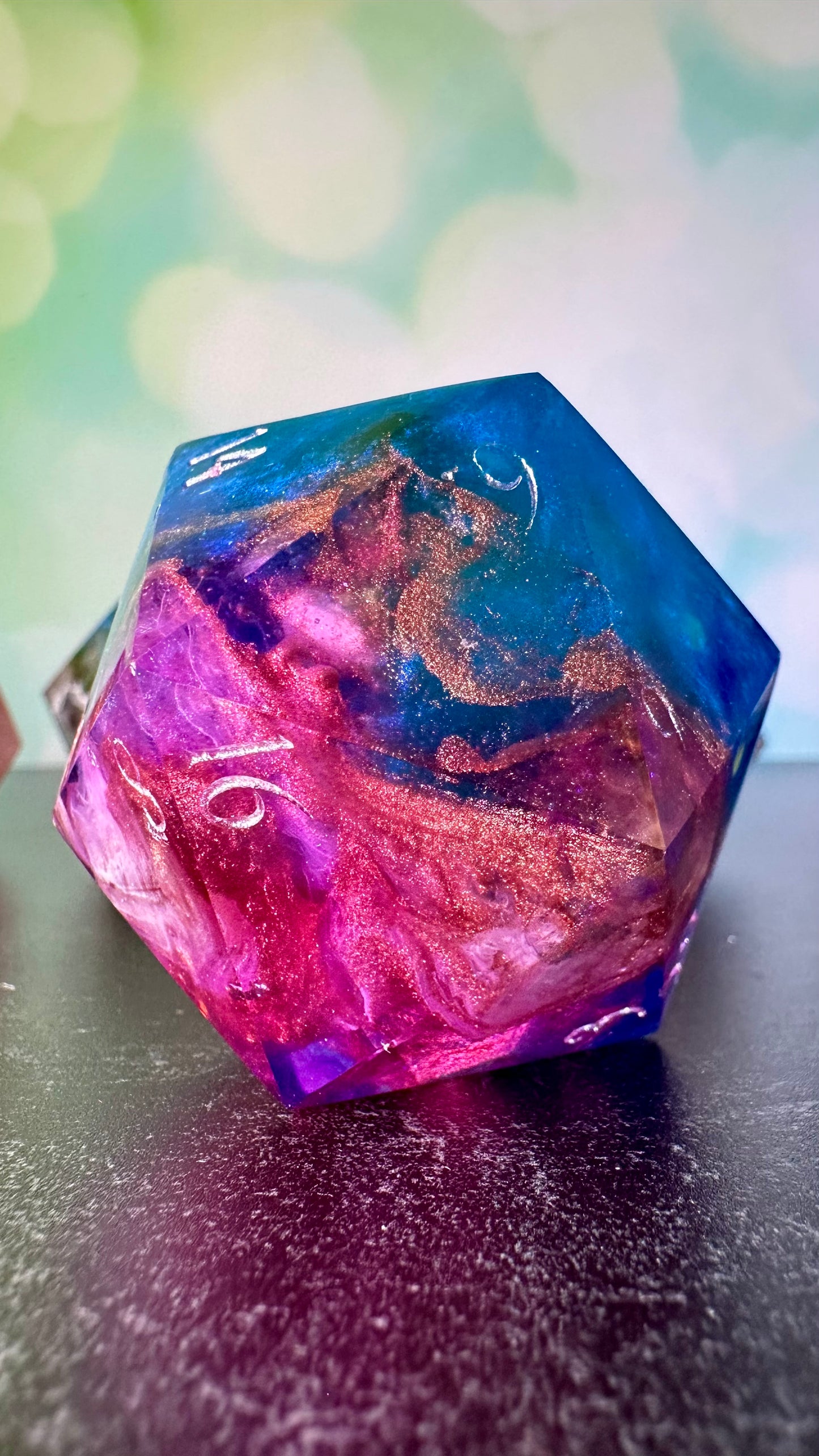 Lore and Love 60 MM Logo d20 Paperweight Chonk (Beta) Pobody's Nerfect