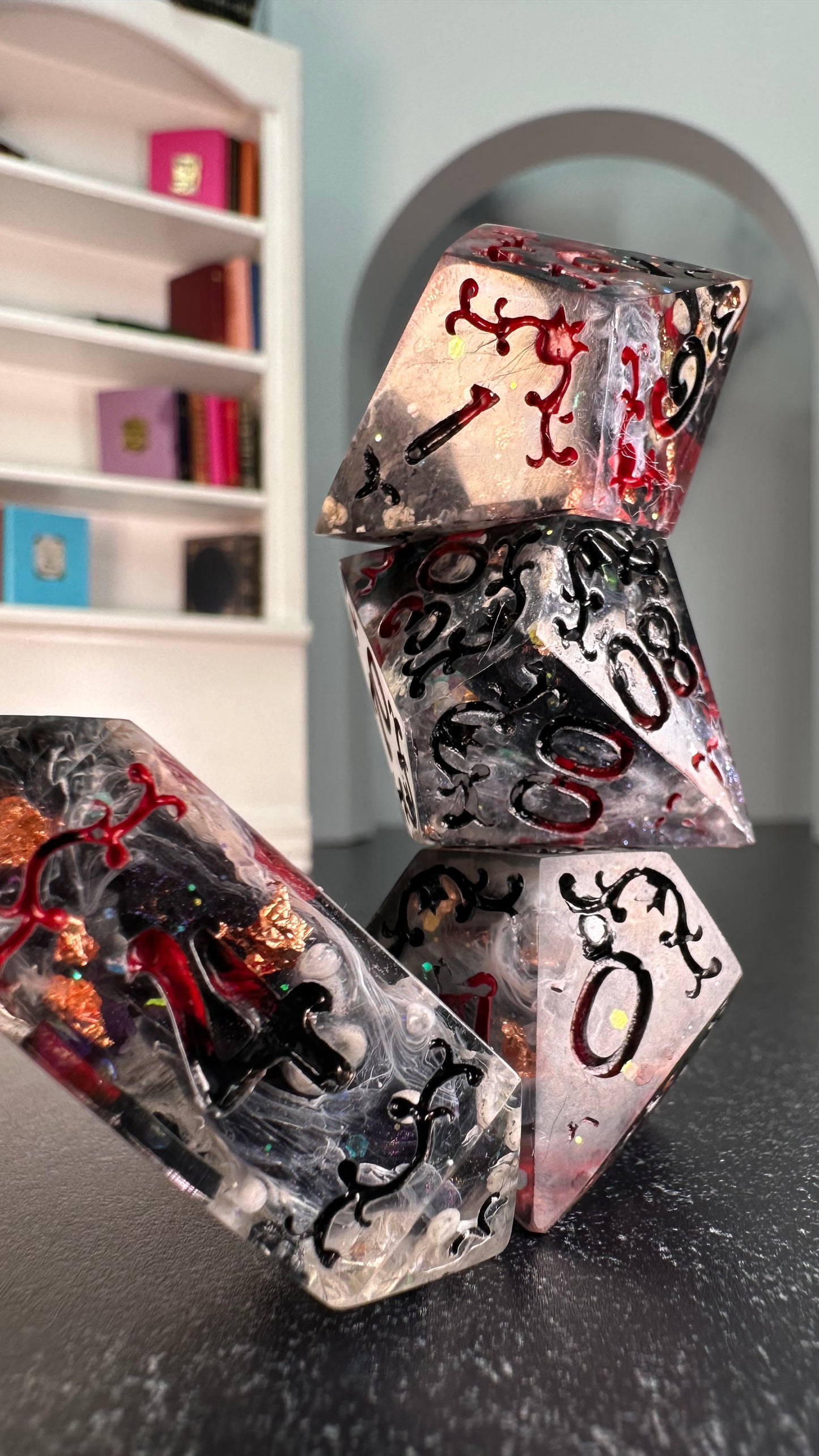 The Weaver - 7 piece jumbo filigree dice set