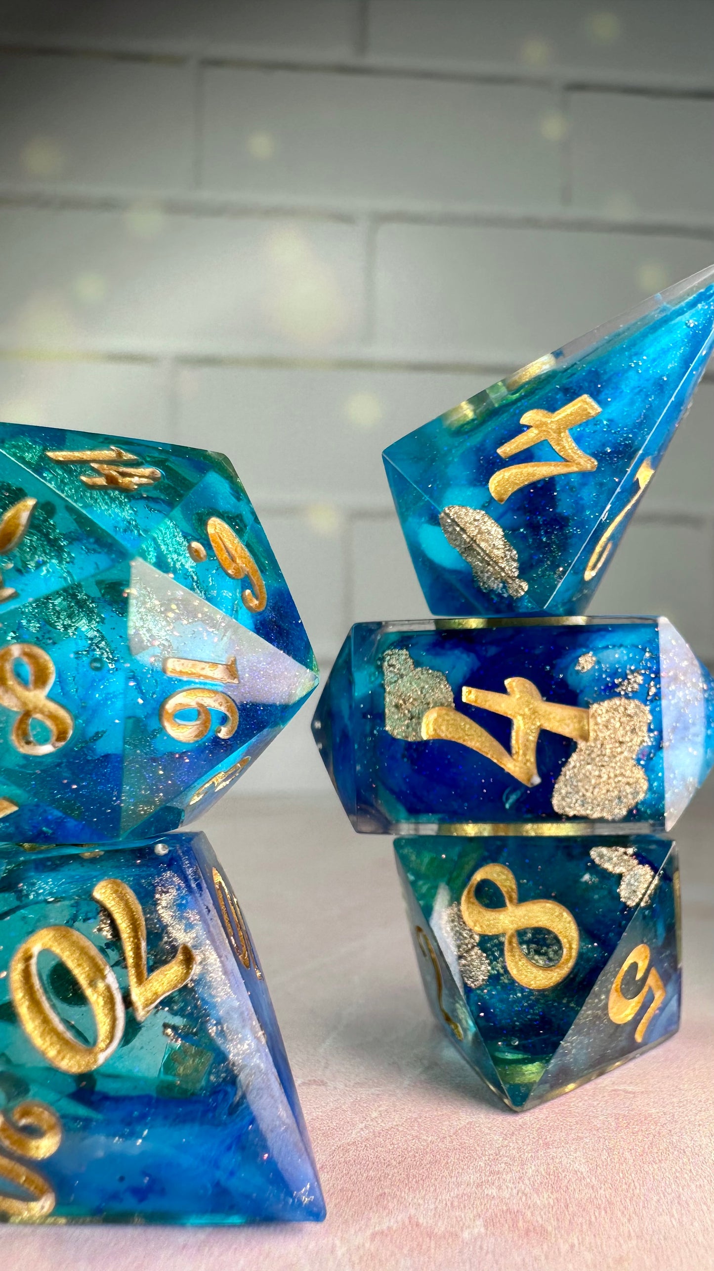 The Doctor-8 piece polyhedral dice set (Large)