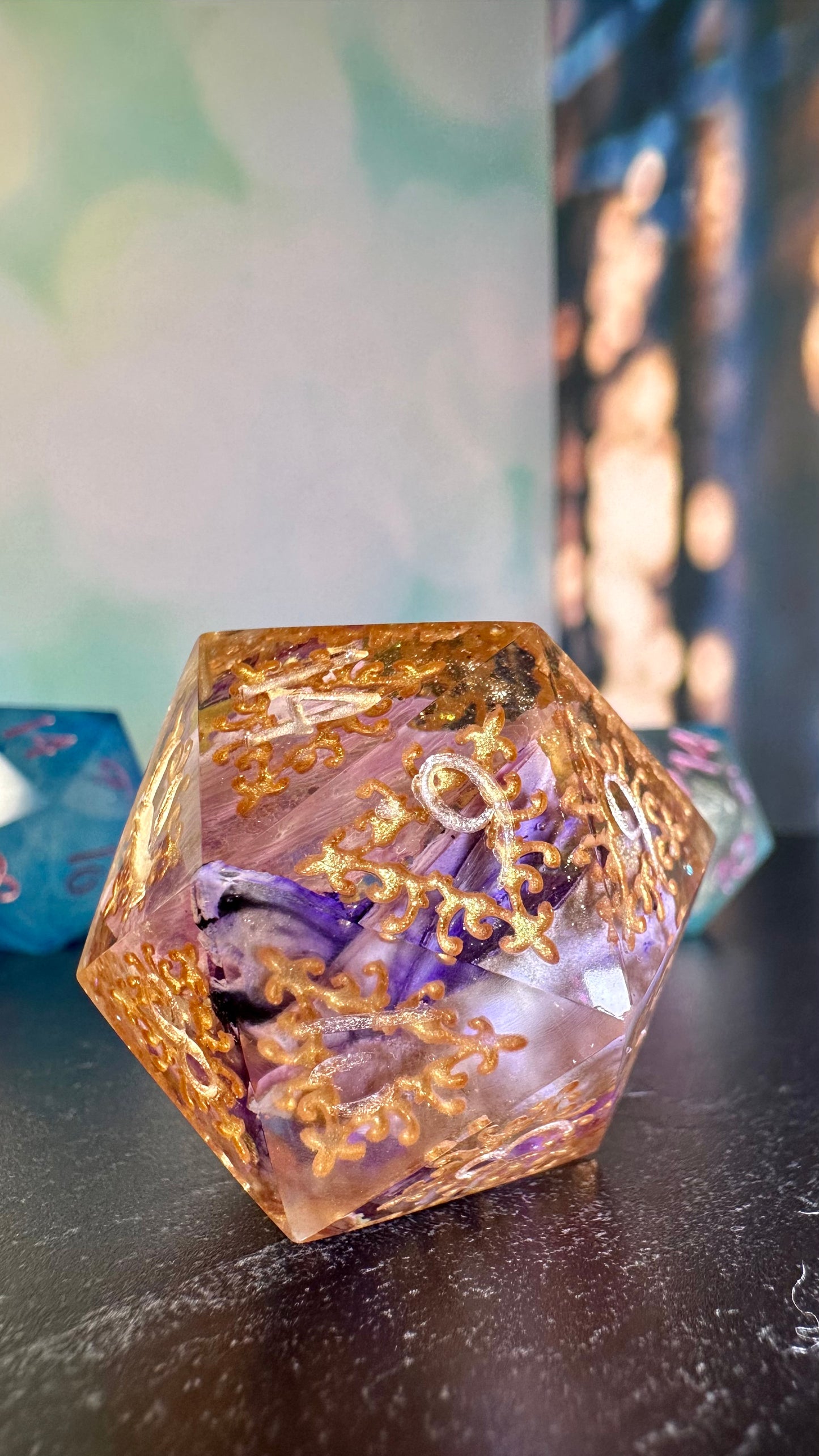 Art Scraps- 40 MM Logo d20 Chonk