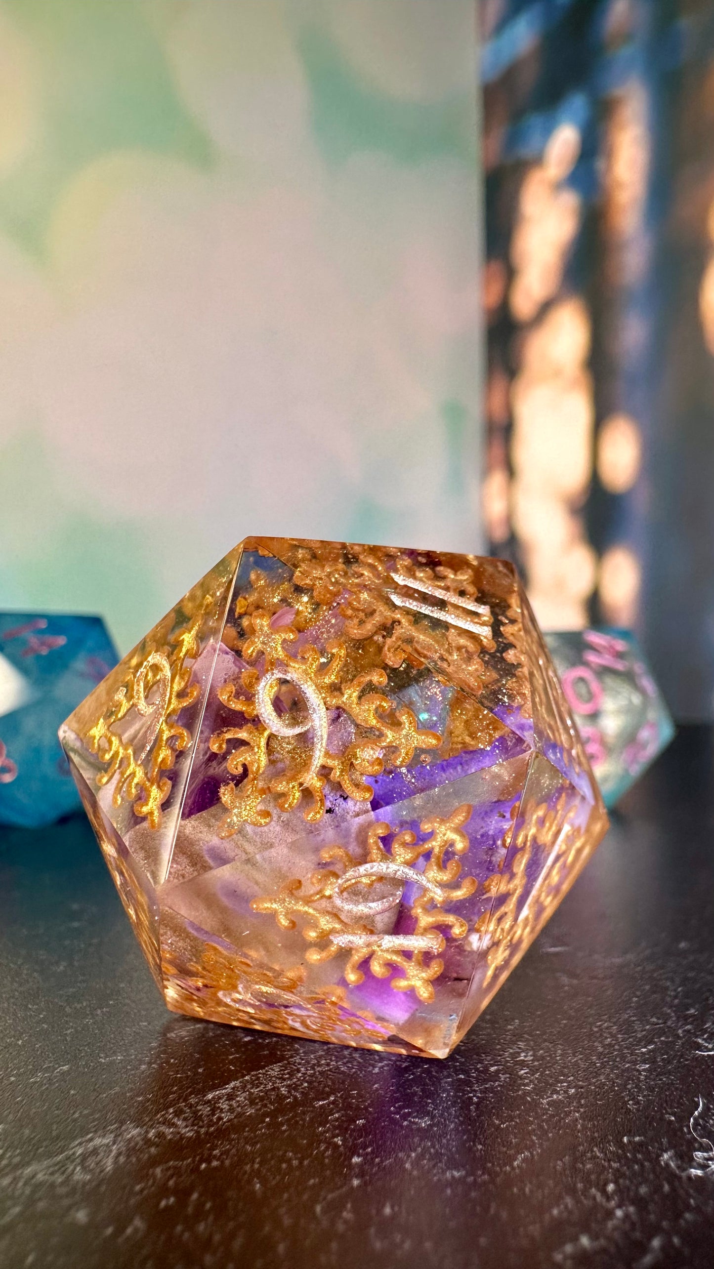 Art Scraps- 40 MM Logo d20 Chonk