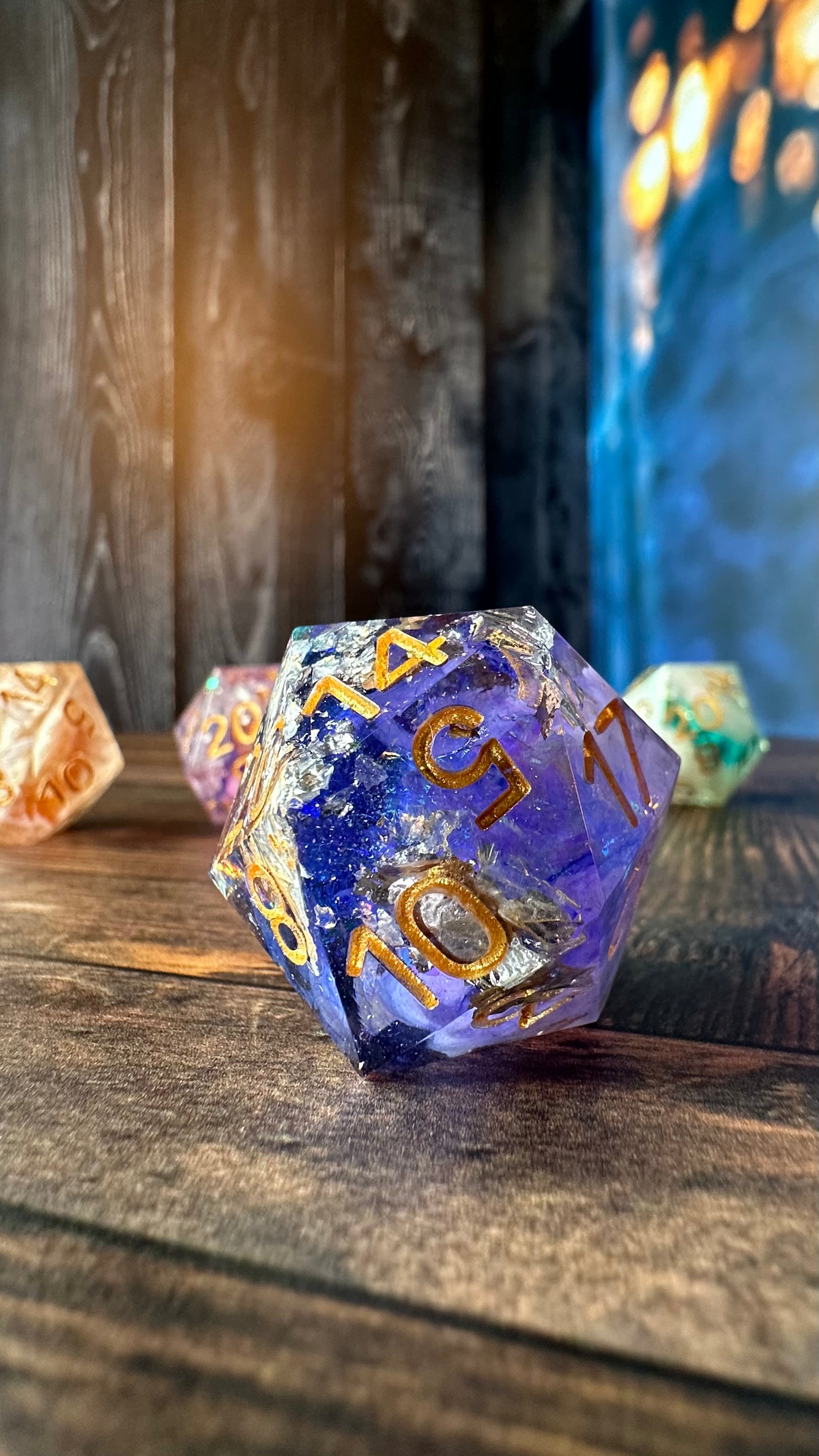 Falling Through Worlds 35mm Chonk D20