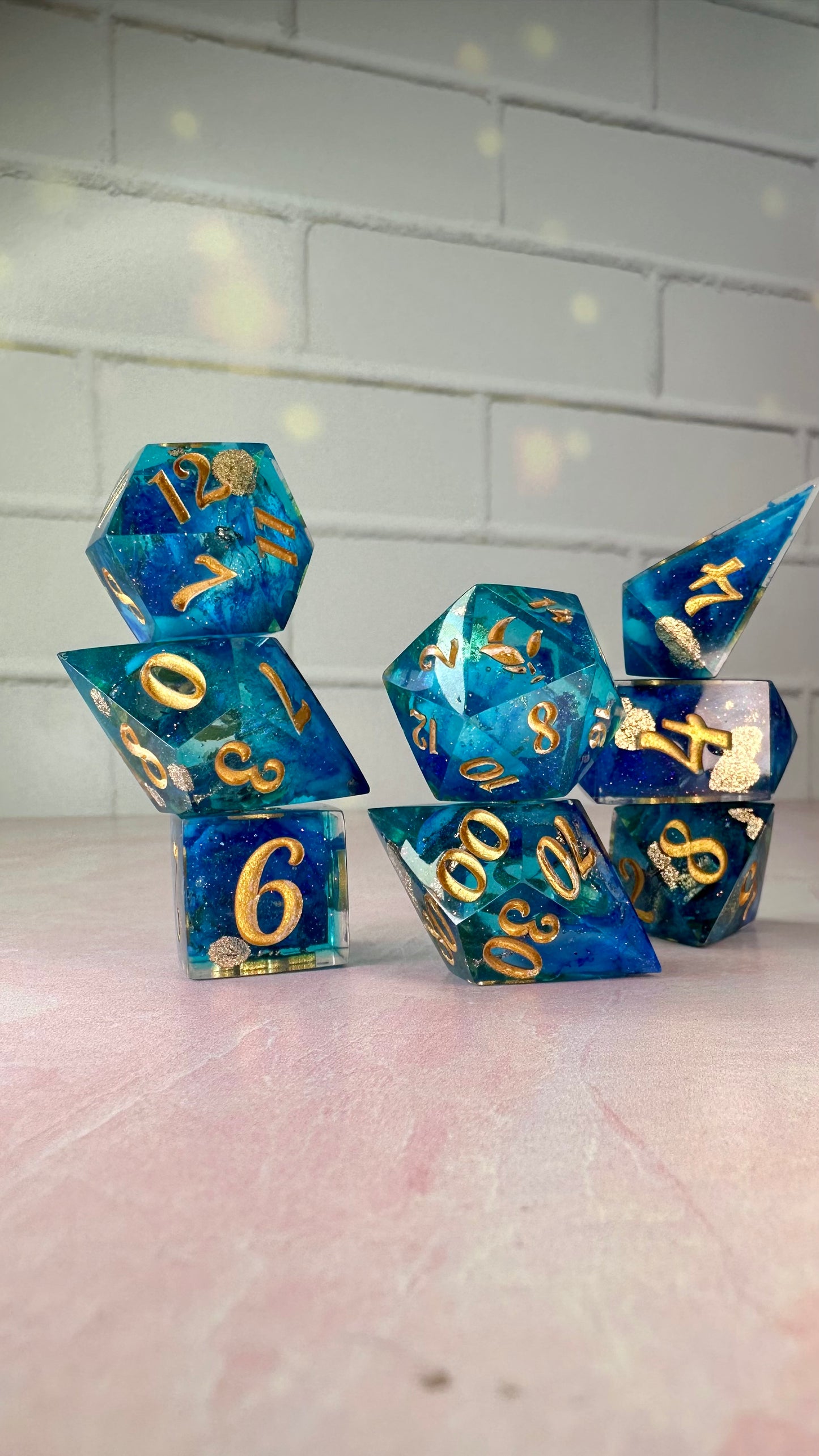 The Doctor-8 piece polyhedral dice set (Large)
