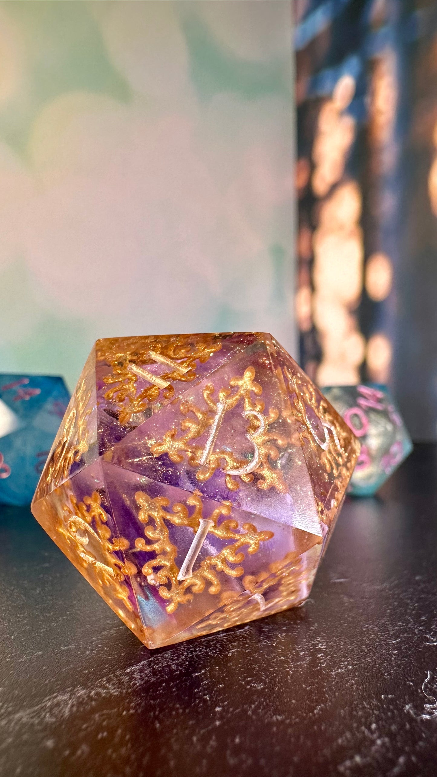 Art Scraps- 40 MM Logo d20 Chonk
