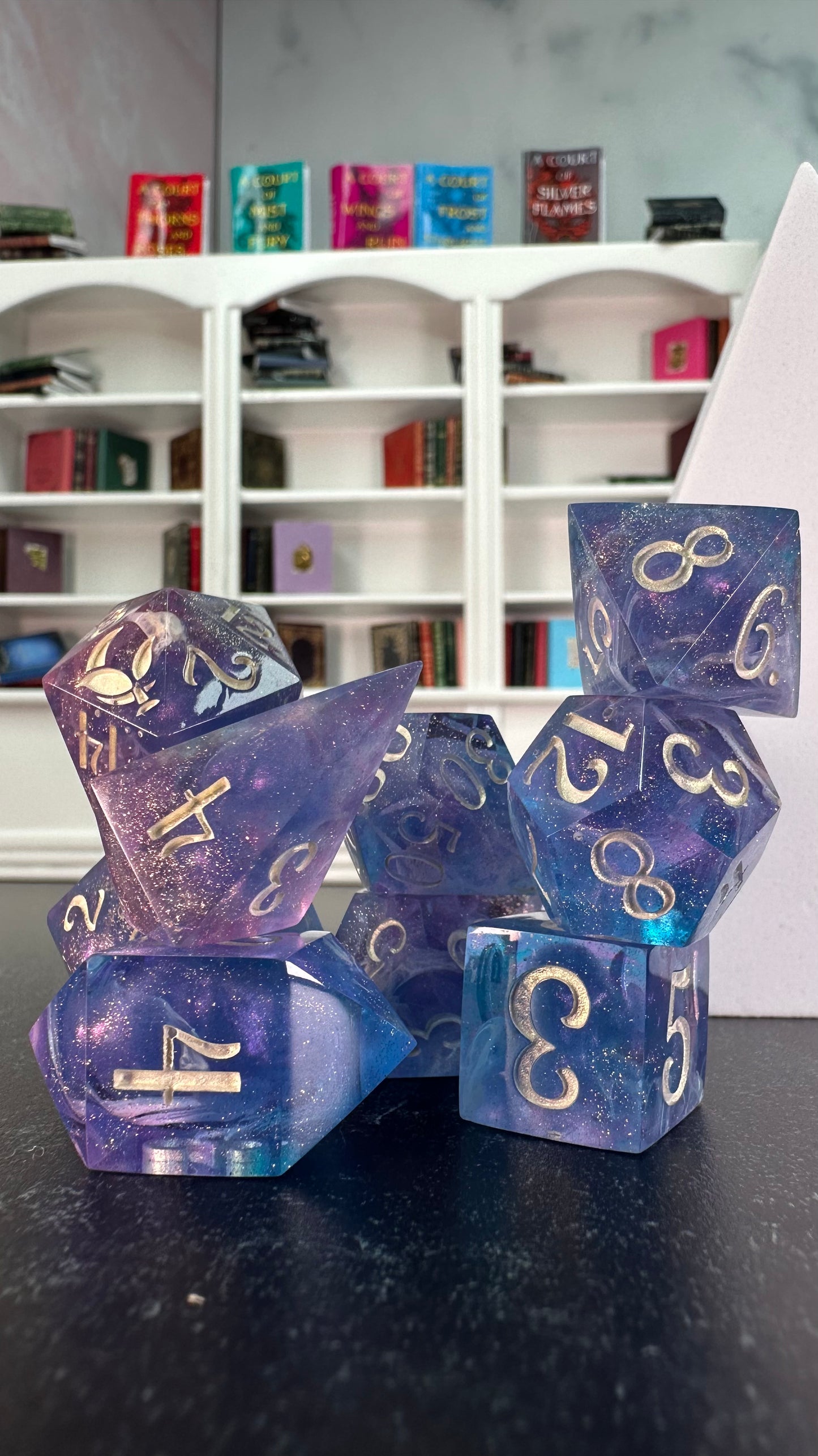 House of Wind- 8 piece polyhedral dice set