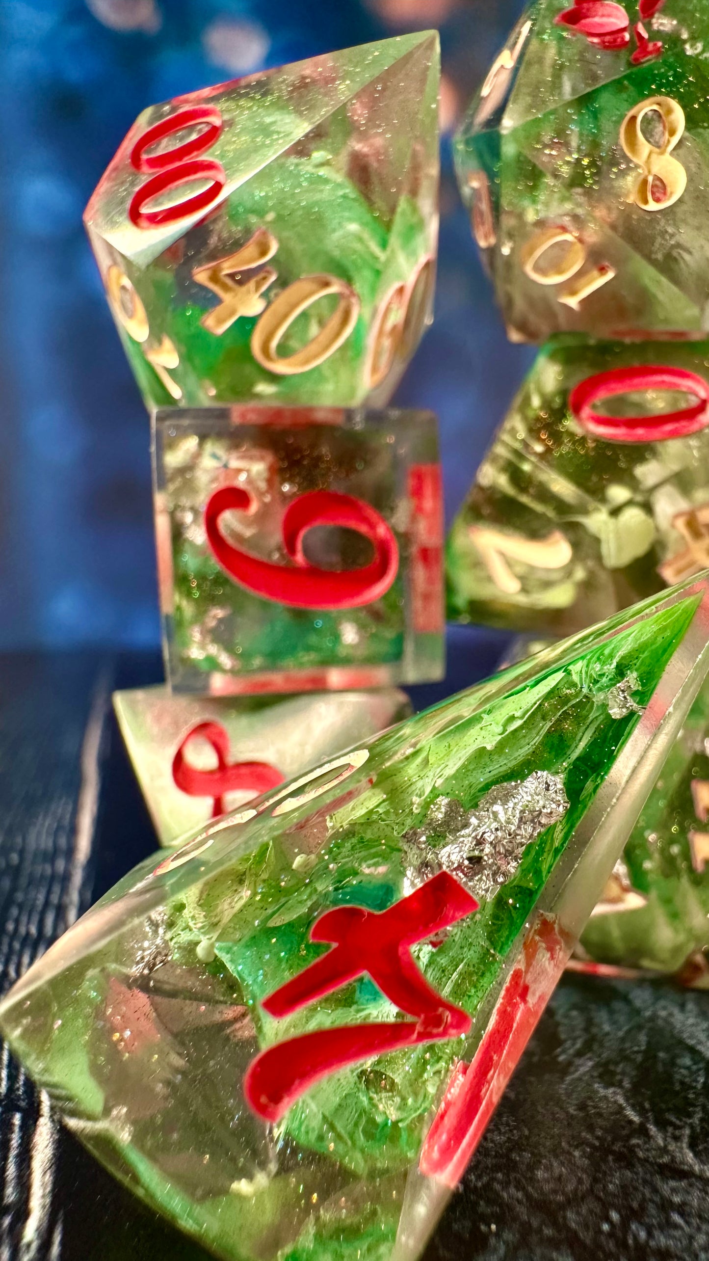 “Poppies are my favorite”- 8 piece polyhedral dice set (Large)