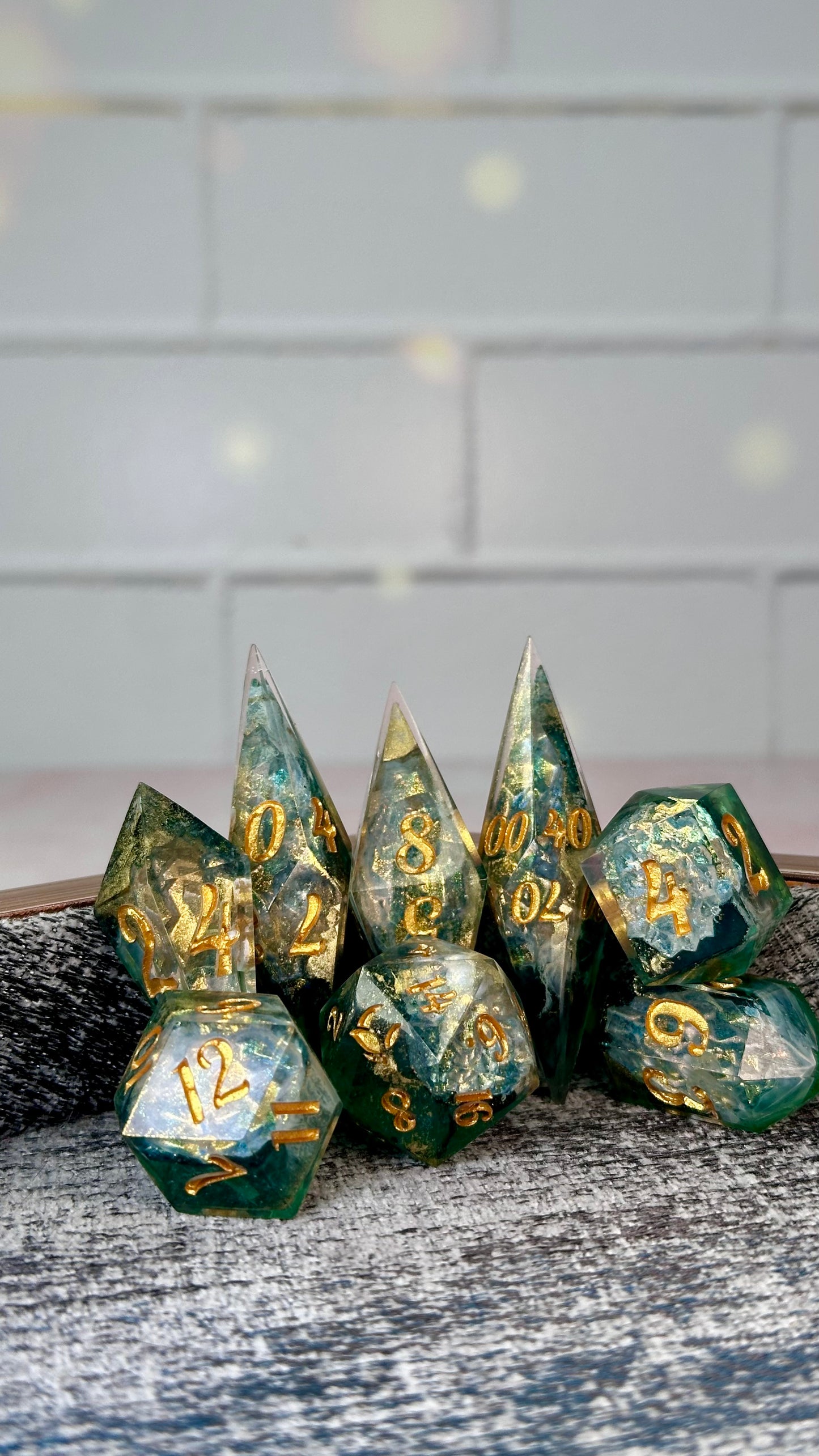 Lysandra Geode Dice- 8 piece polyhedral dice set- (Pointy Bois)