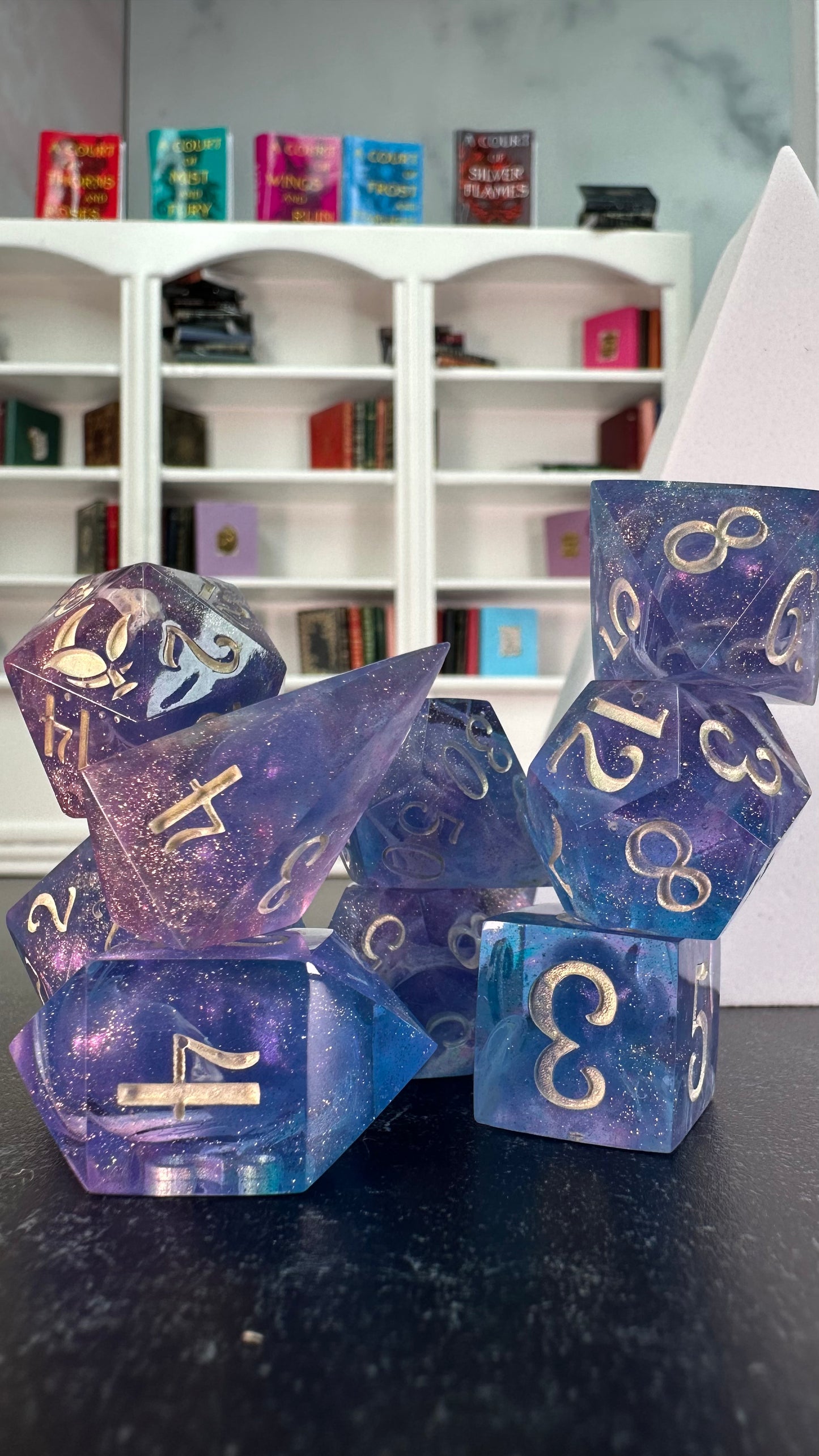 House of Wind- 8 piece polyhedral dice set