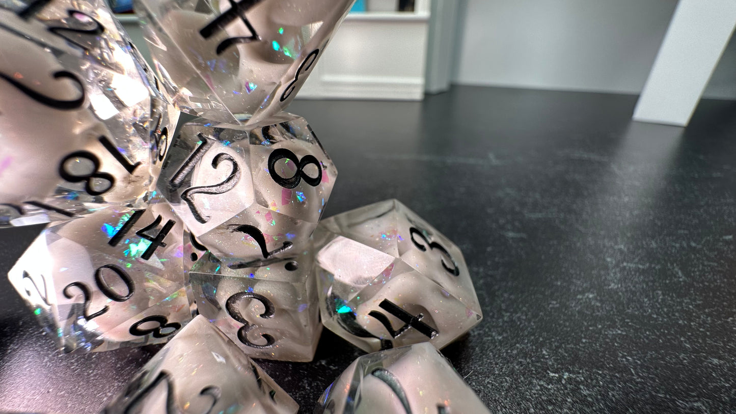 King of Hybern- 8 piece polyhedral dice set