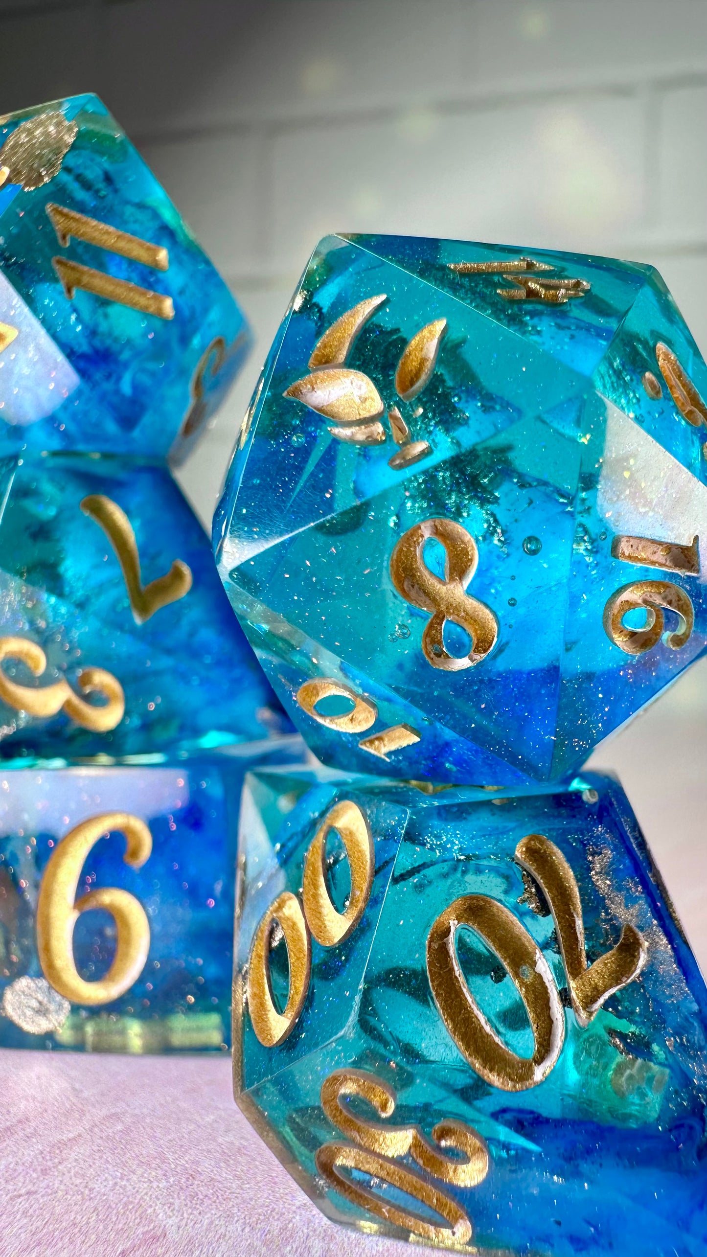The Doctor-8 piece polyhedral dice set (Large)