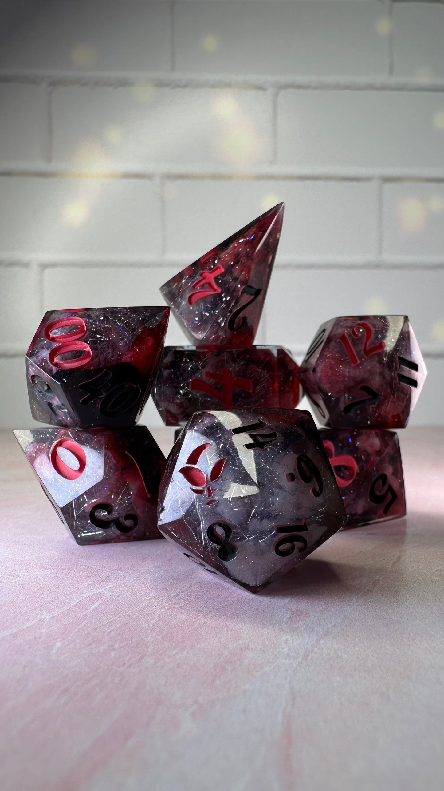 The Stranger -8 piece polyhedral dice set (Large)