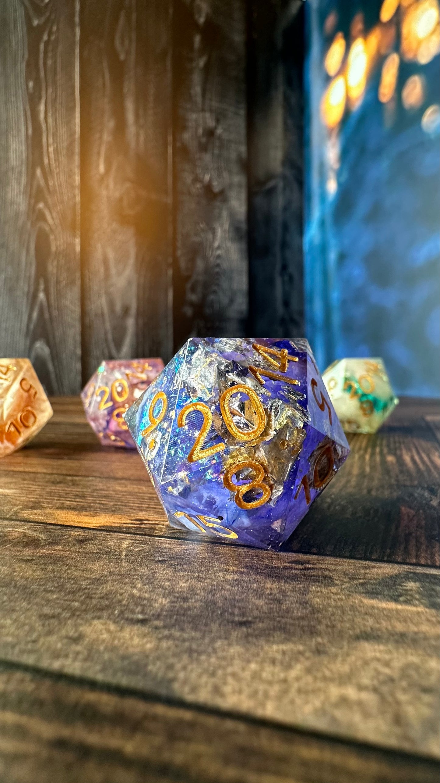 Falling Through Worlds 35mm Chonk D20