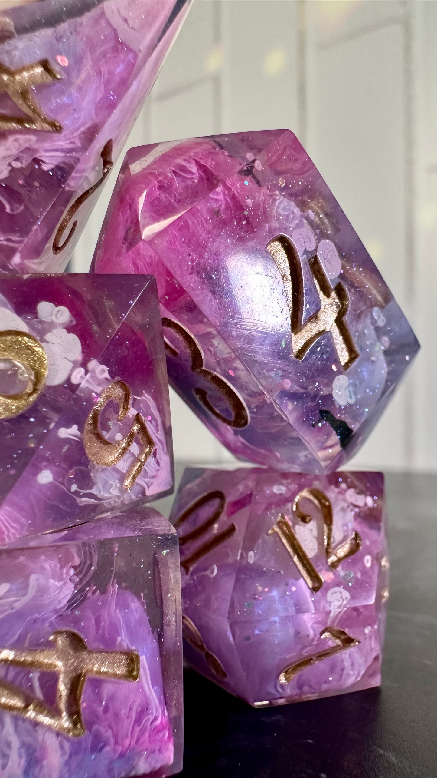 Galinda’s Arrival at Shiz- 8 piece polyhedral dice set (Large)