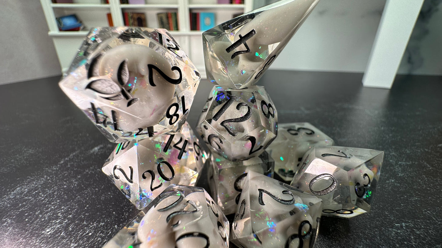 King of Hybern- 8 piece polyhedral dice set