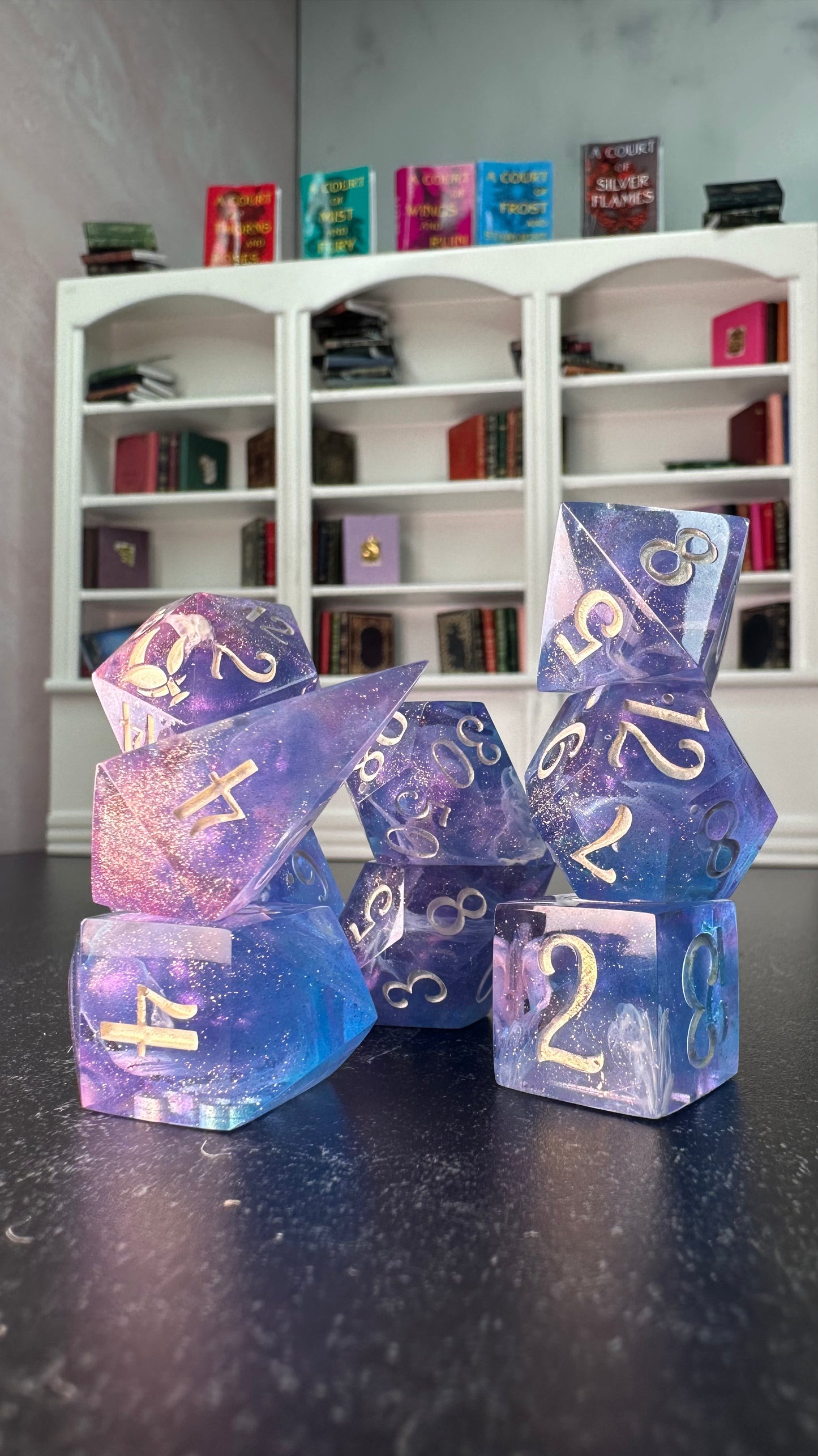 House of Wind- 8 piece polyhedral dice set