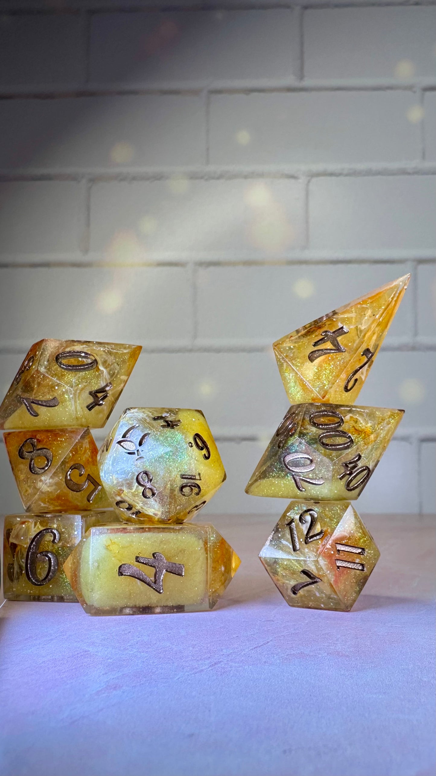 Yord Fandar- 8 piece polyhedral dice set (Large)