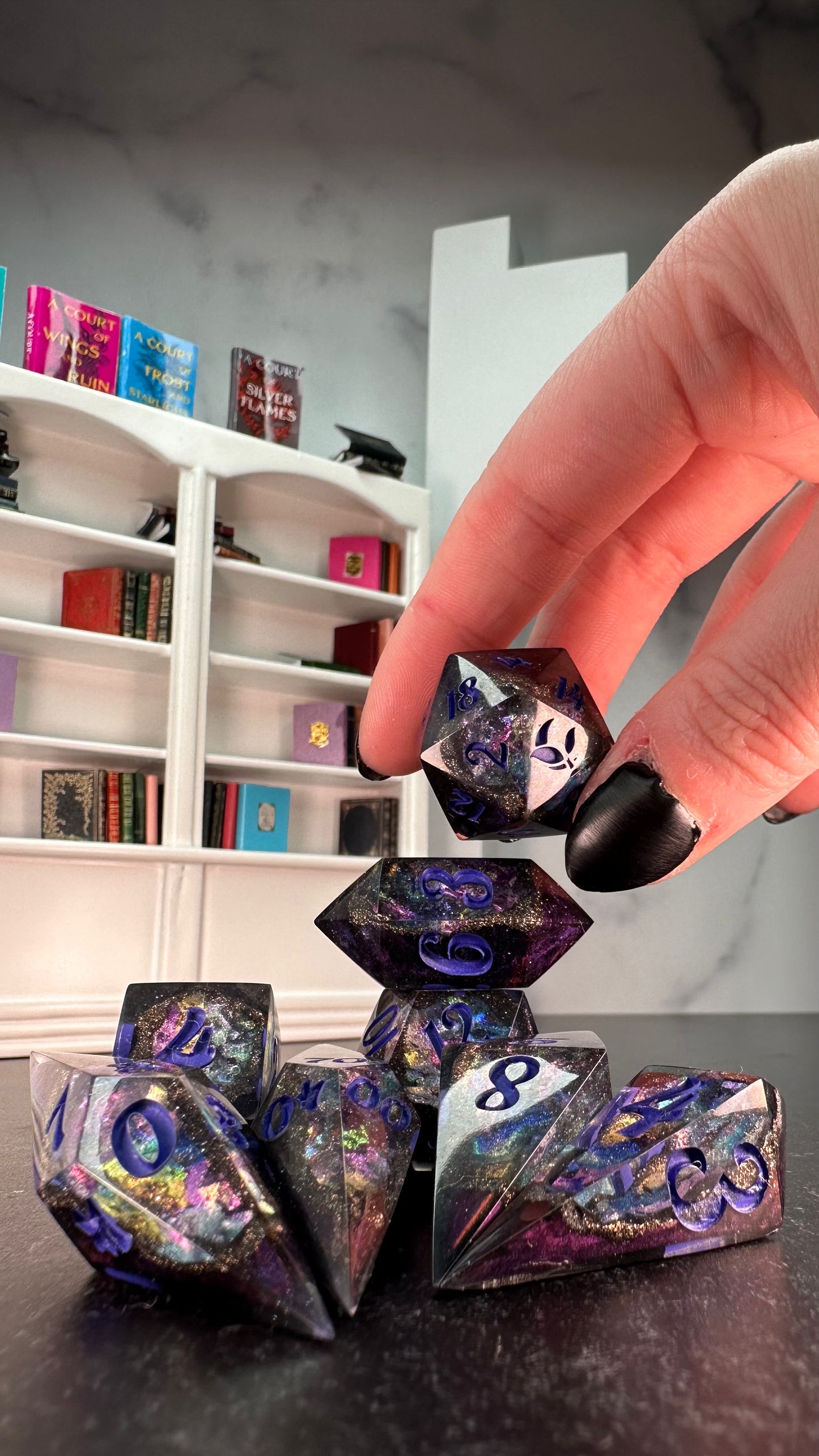 Rhysand's Power- 8 piece polyhedral dice set- (Pointy Bois)
