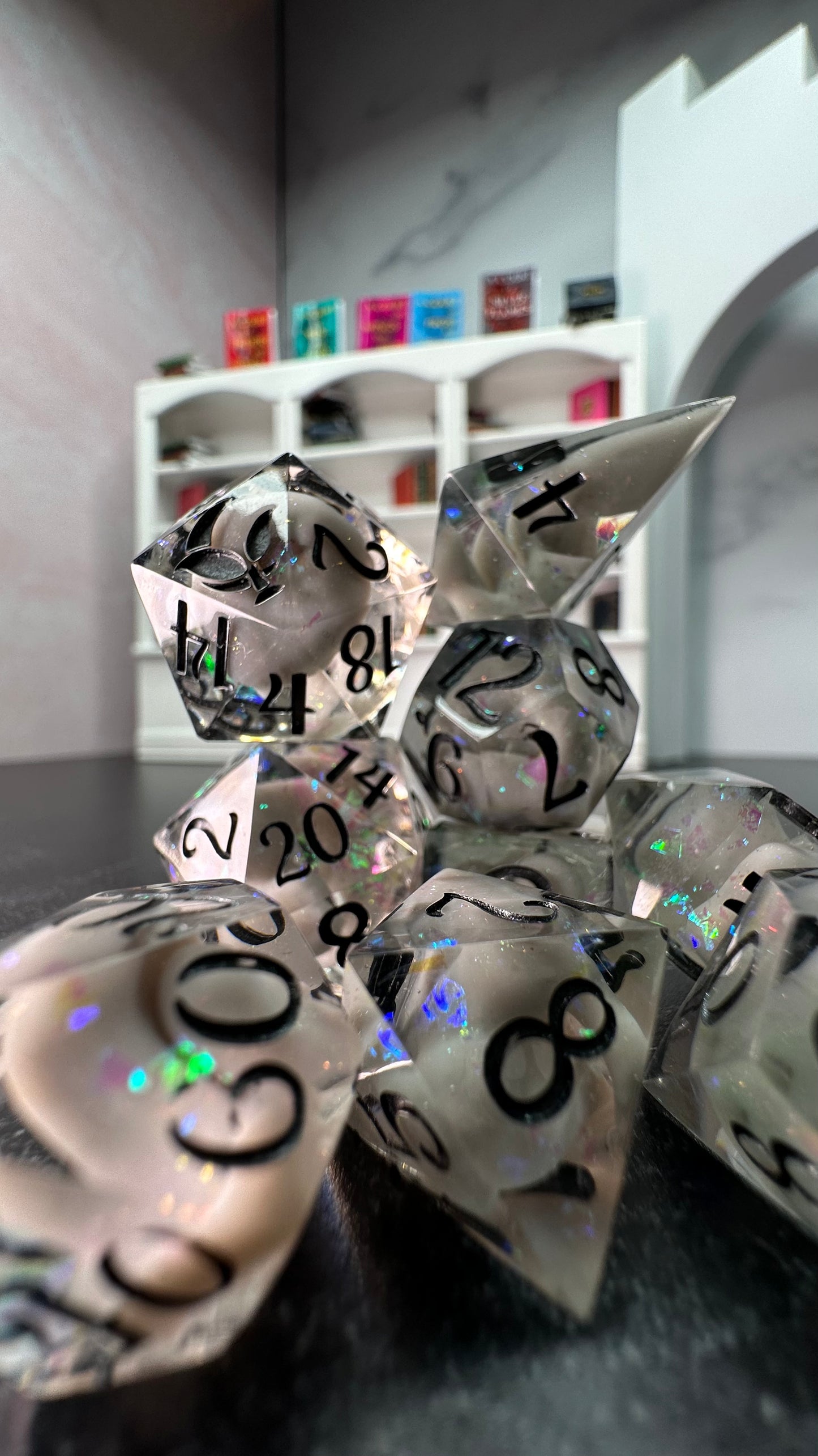 King of Hybern- 8 piece polyhedral dice set