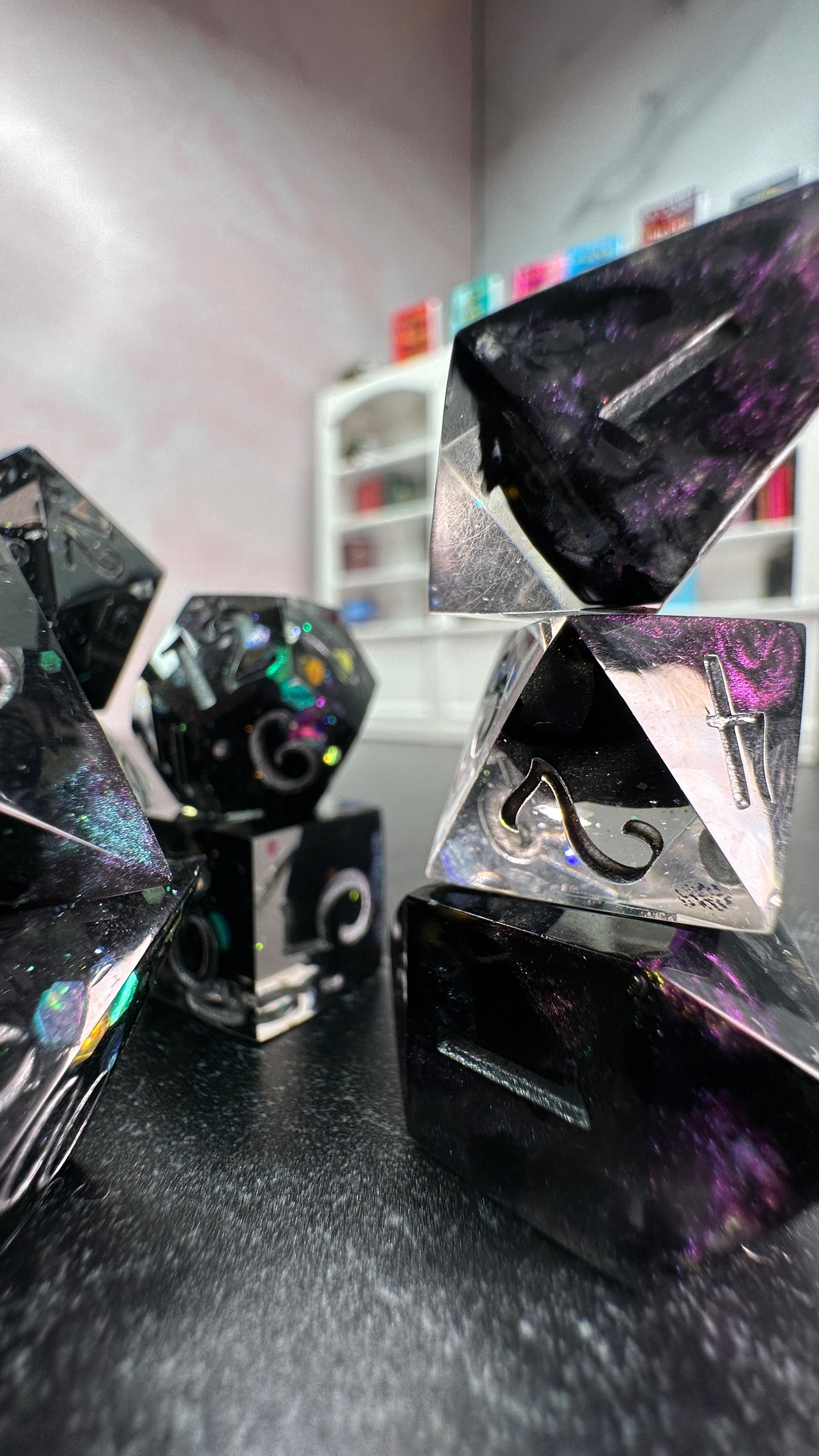 Cauldron Boil Me- 8 piece polyhedral dice set