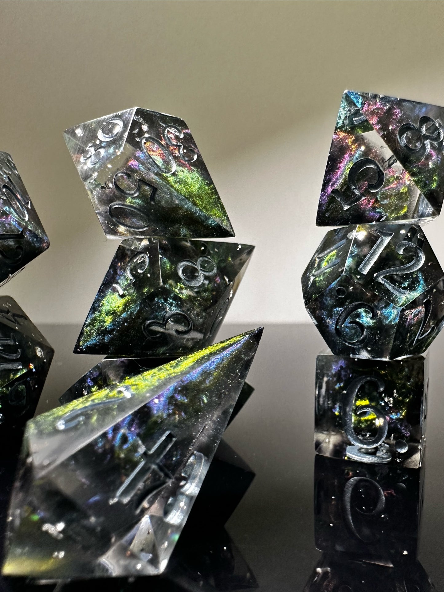 Willow-8 piece polyhedral dice set