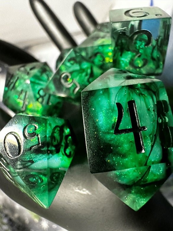 Labyrinth - 8 piece polyhedral dice set (Pobody’s Nerfect)
