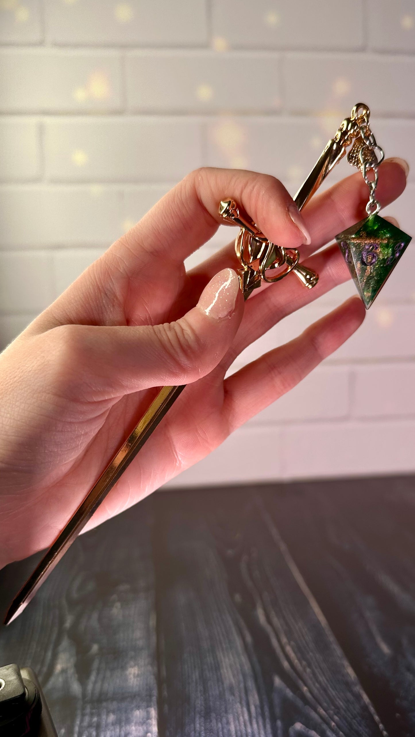 Elphie at the Ozdust Dice Dagger