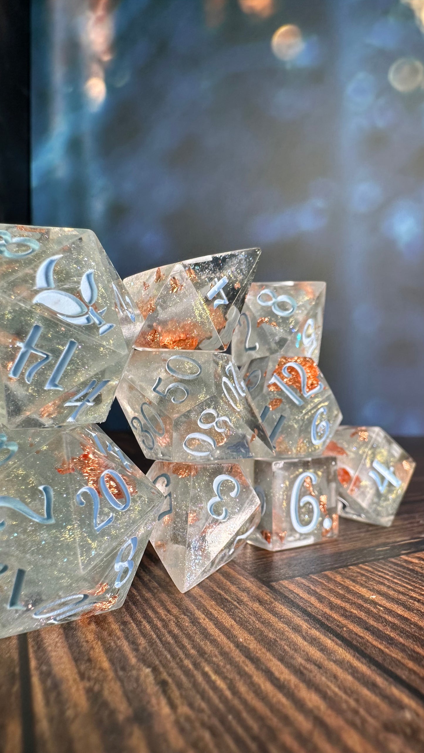 Glass slipper -8 piece polyhedral dice set