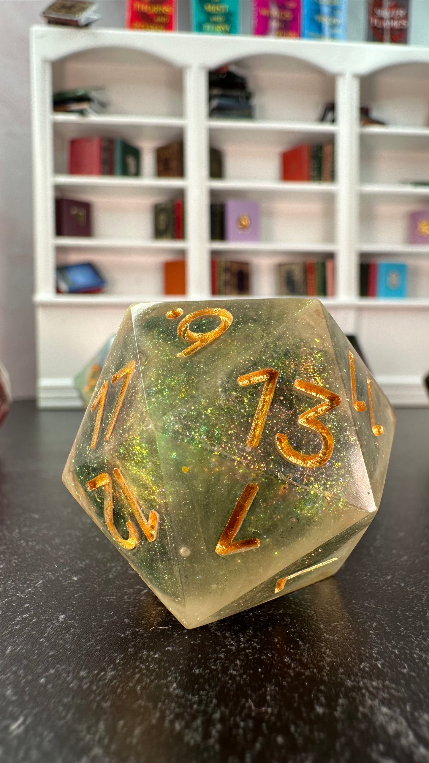 Masks of the Spring Court- 35mm Chonk D20