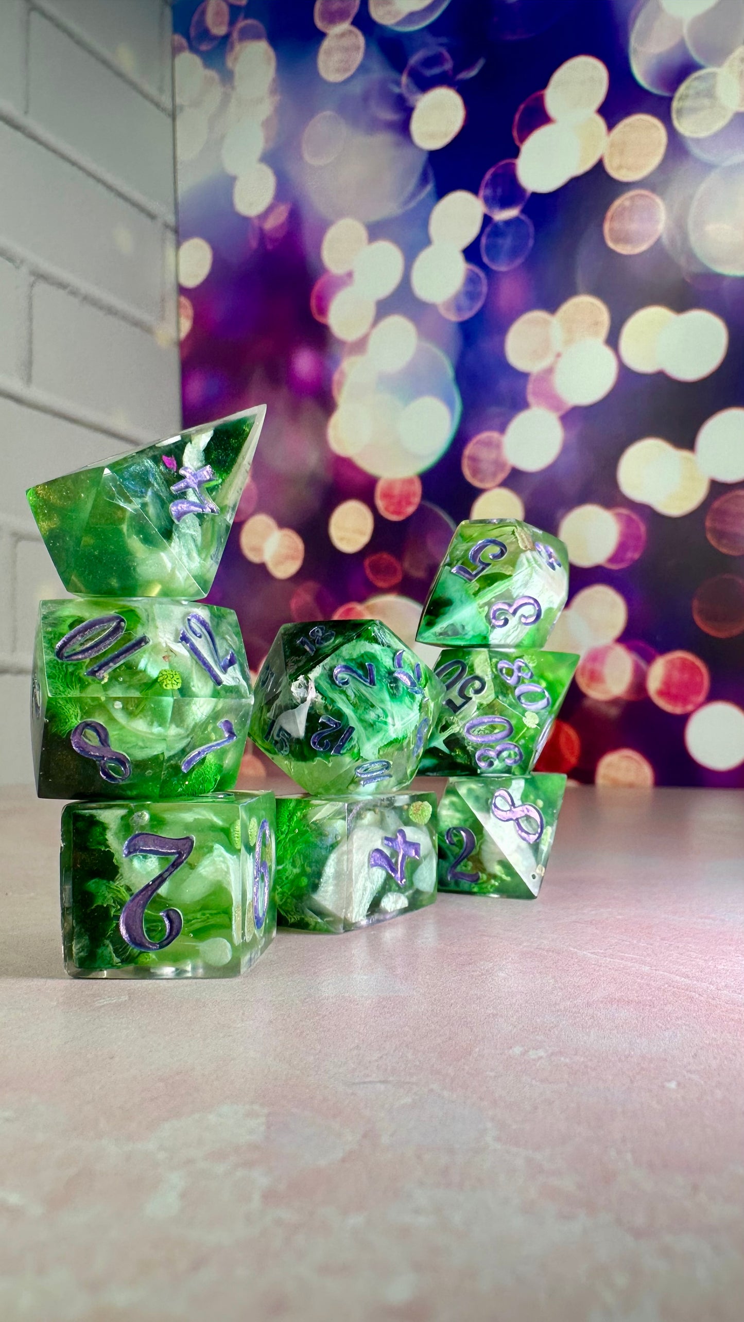 Nicholas Scratch-8 piece polyhedral dice set (Large)