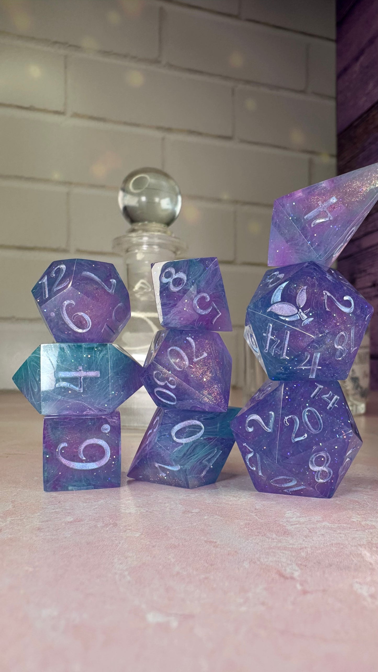 Becoming Bridgerton- 8 piece polyhedral dice set