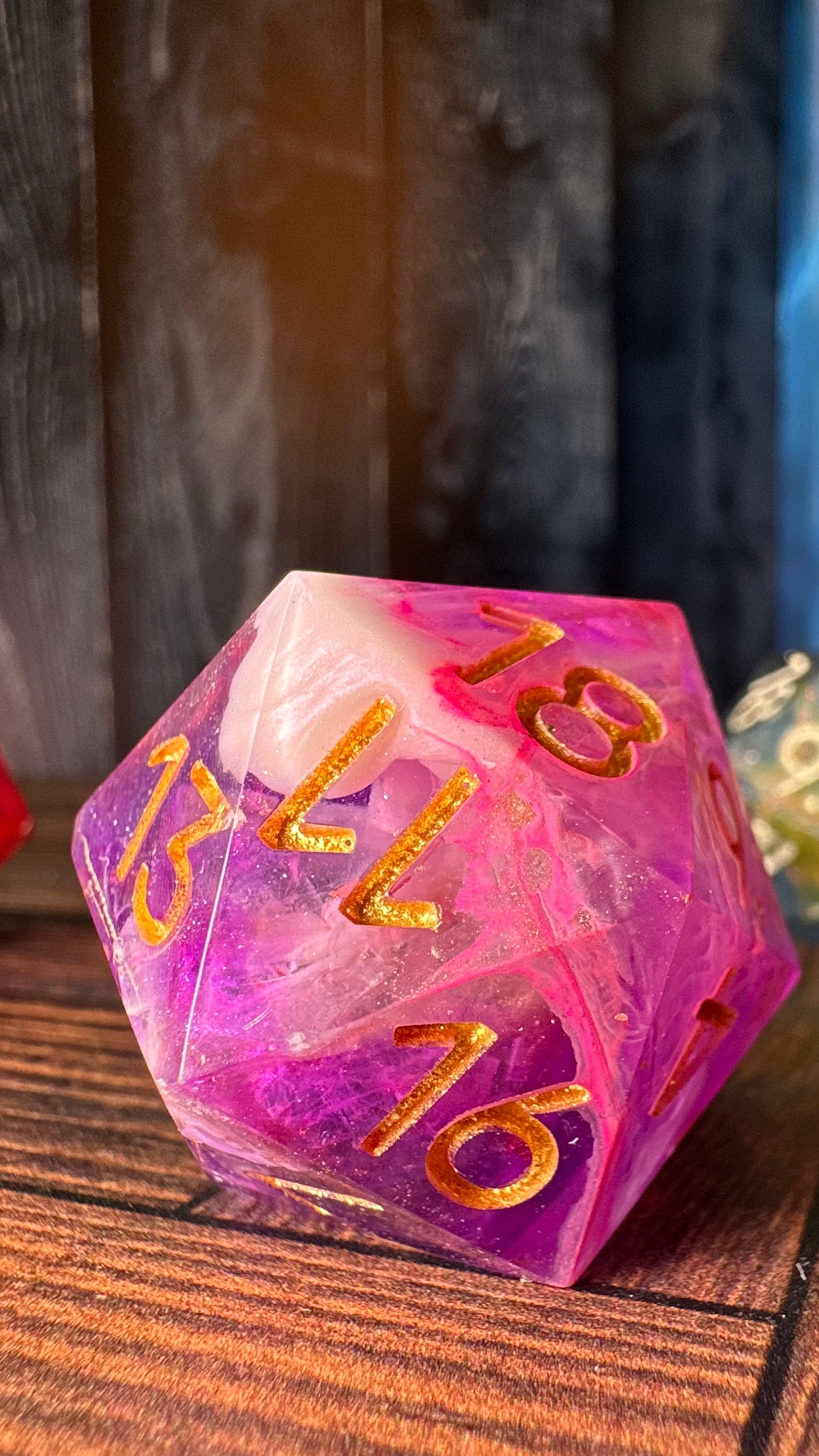 Magenta Mania 35mm Chonk D20