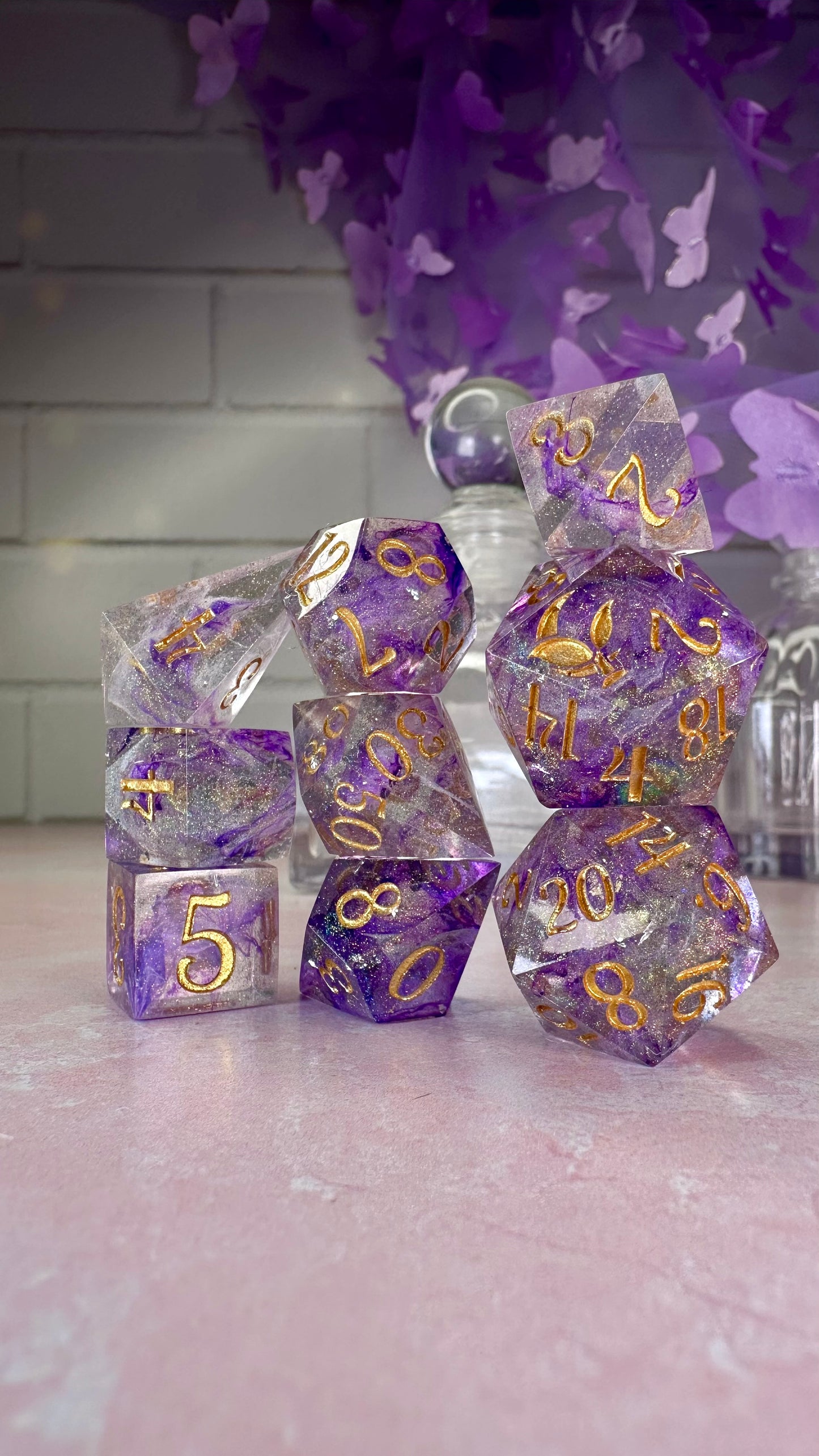 The Sisters Featherington- 8 piece polyhedral dice set